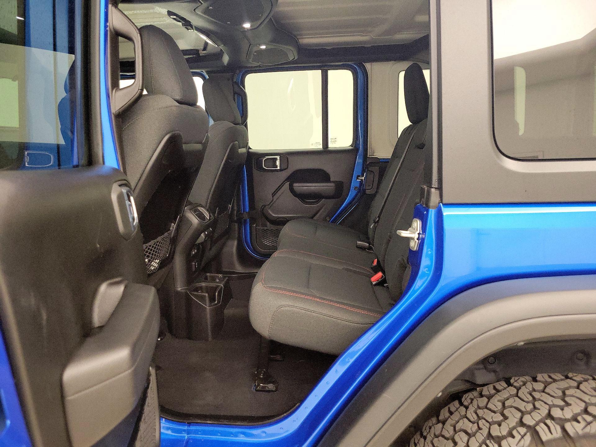 Thumbnail: 2025 Jeep Wrangler - 19