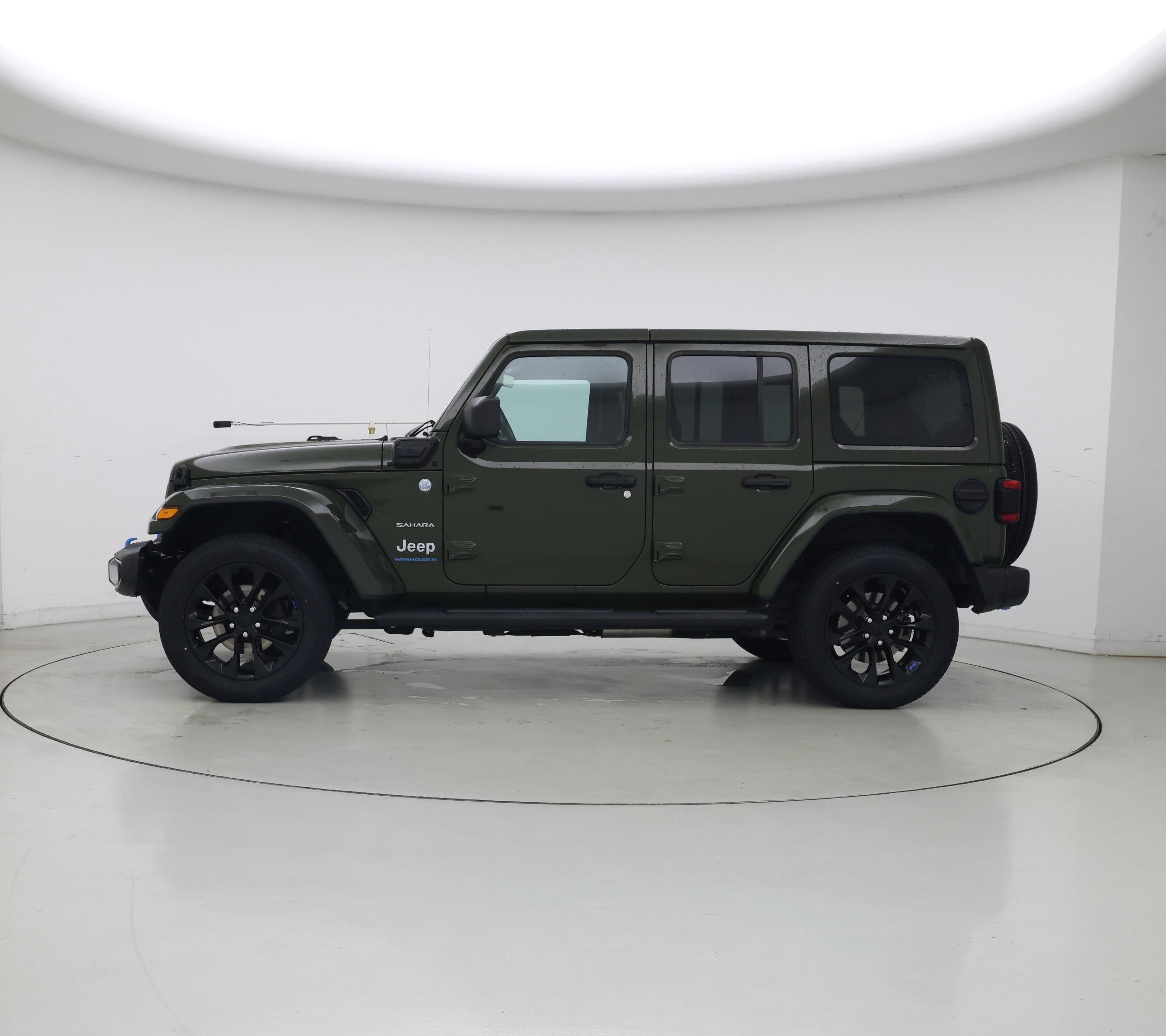 Thumbnail: 2023 Jeep Wrangler - 3