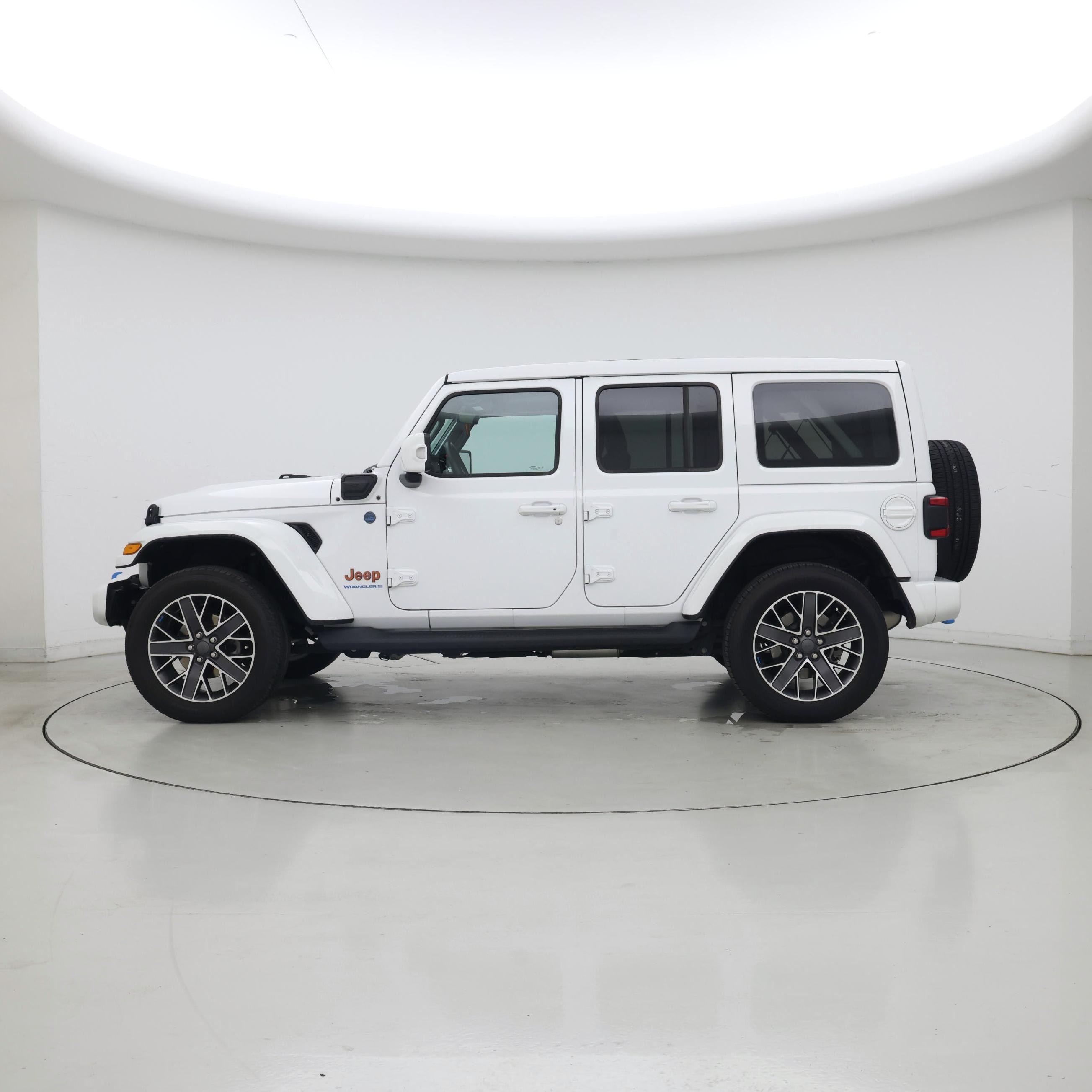 Thumbnail: 2023 Jeep Wrangler - 3