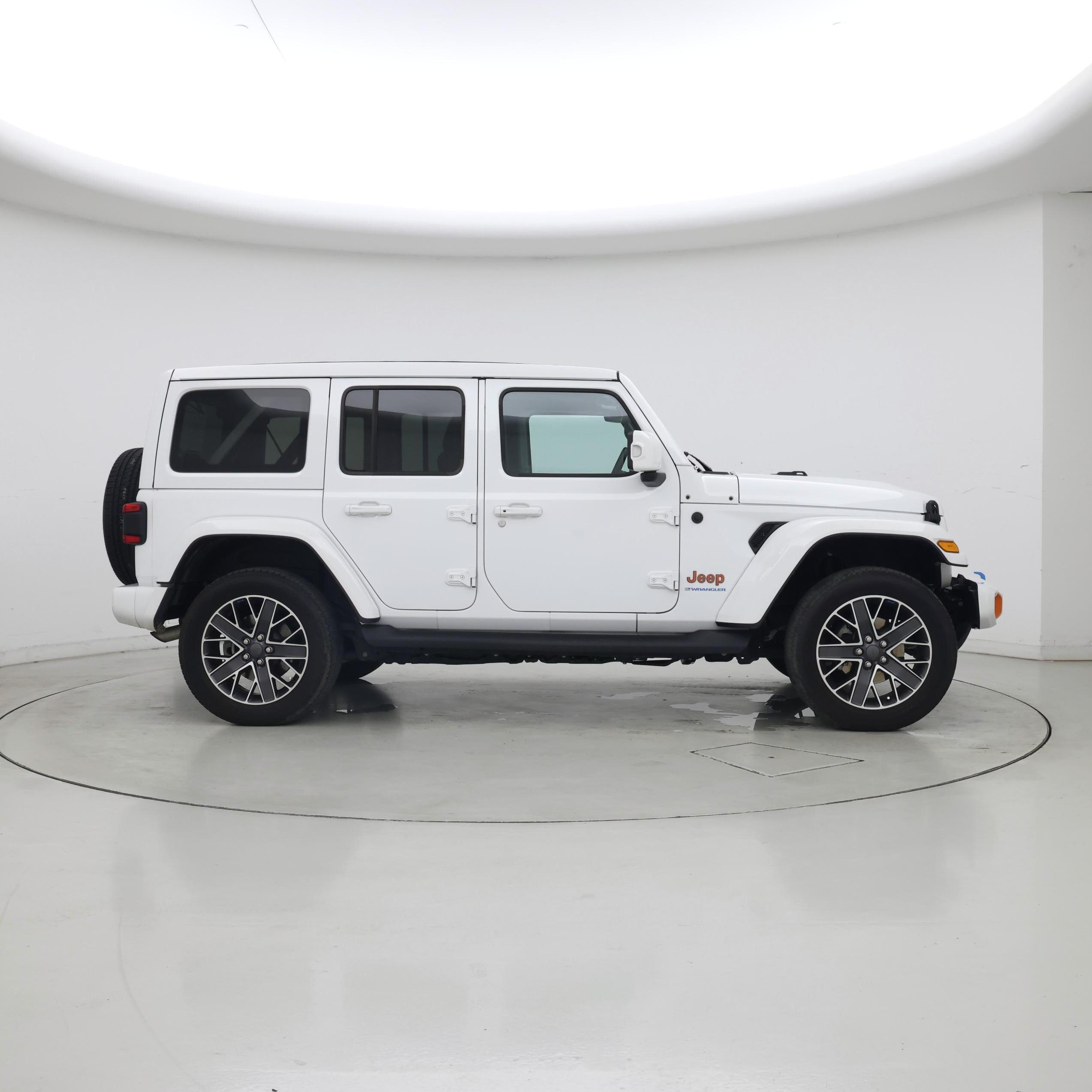 Thumbnail: 2023 Jeep Wrangler - 7