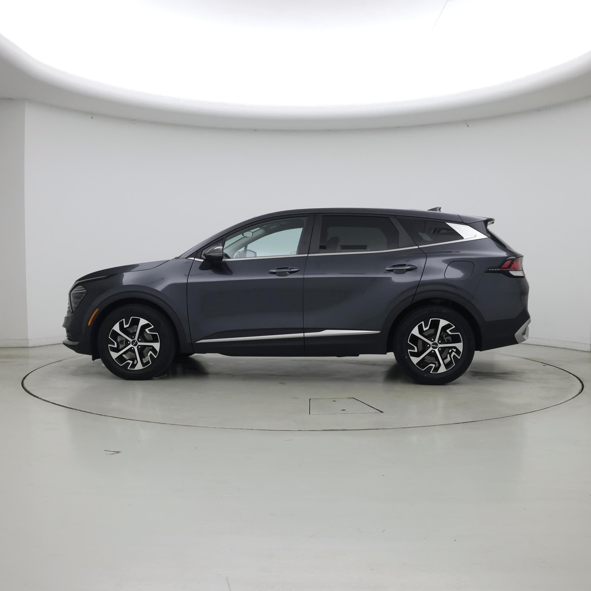 Thumbnail: 2024 Kia Sportage - 3