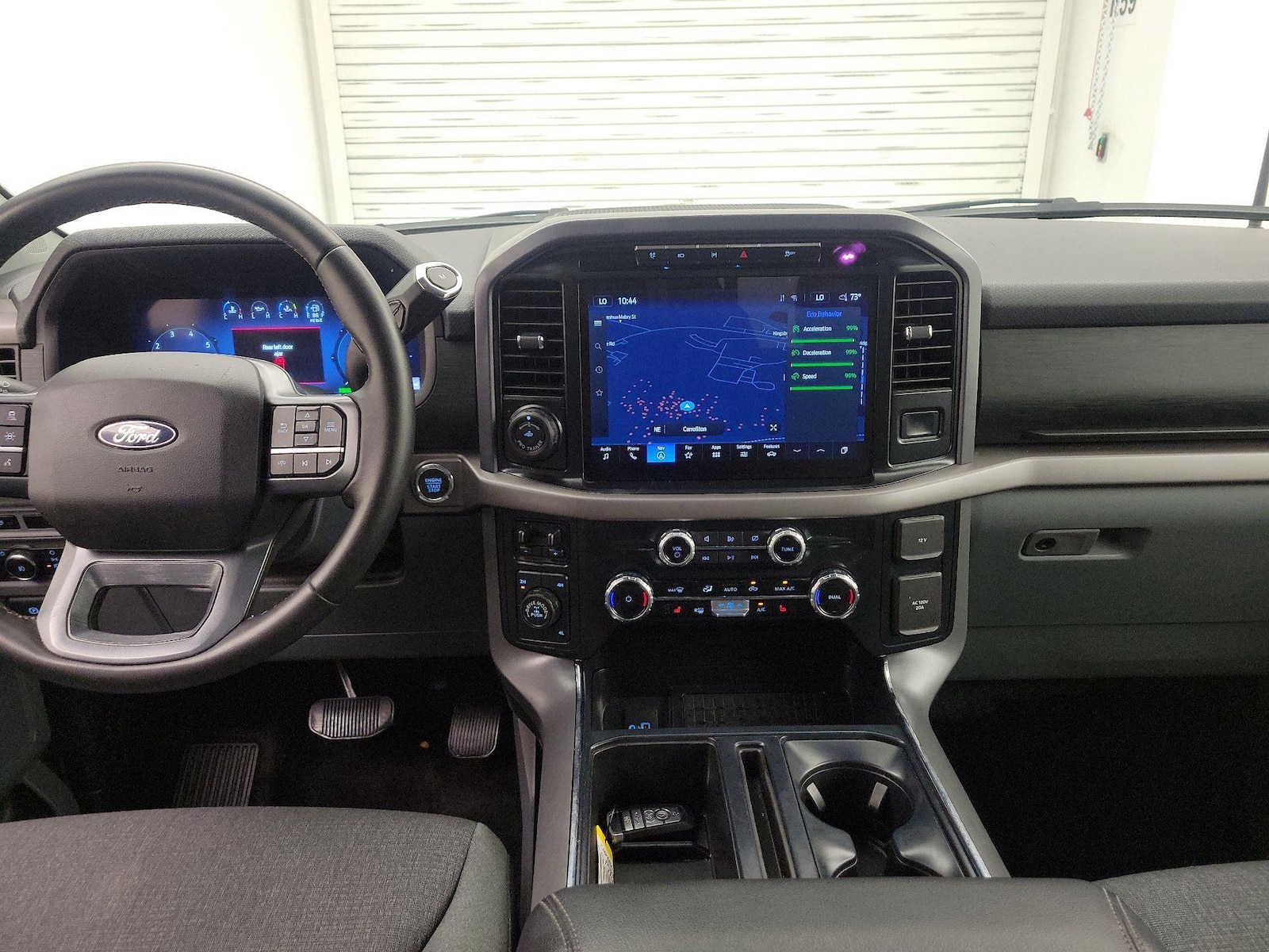 Photo 10