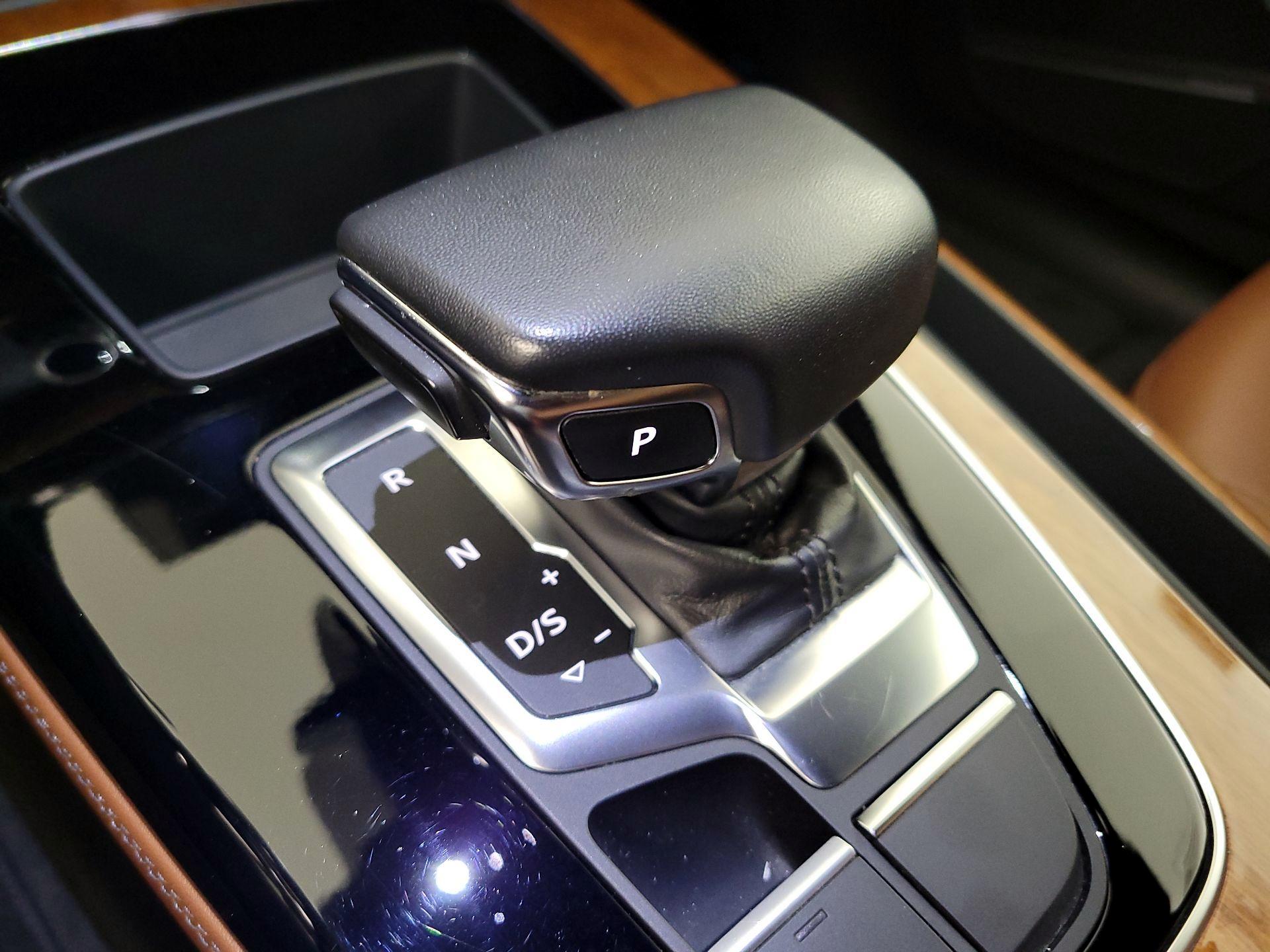 Thumbnail: 2023 Audi Q5 - 18