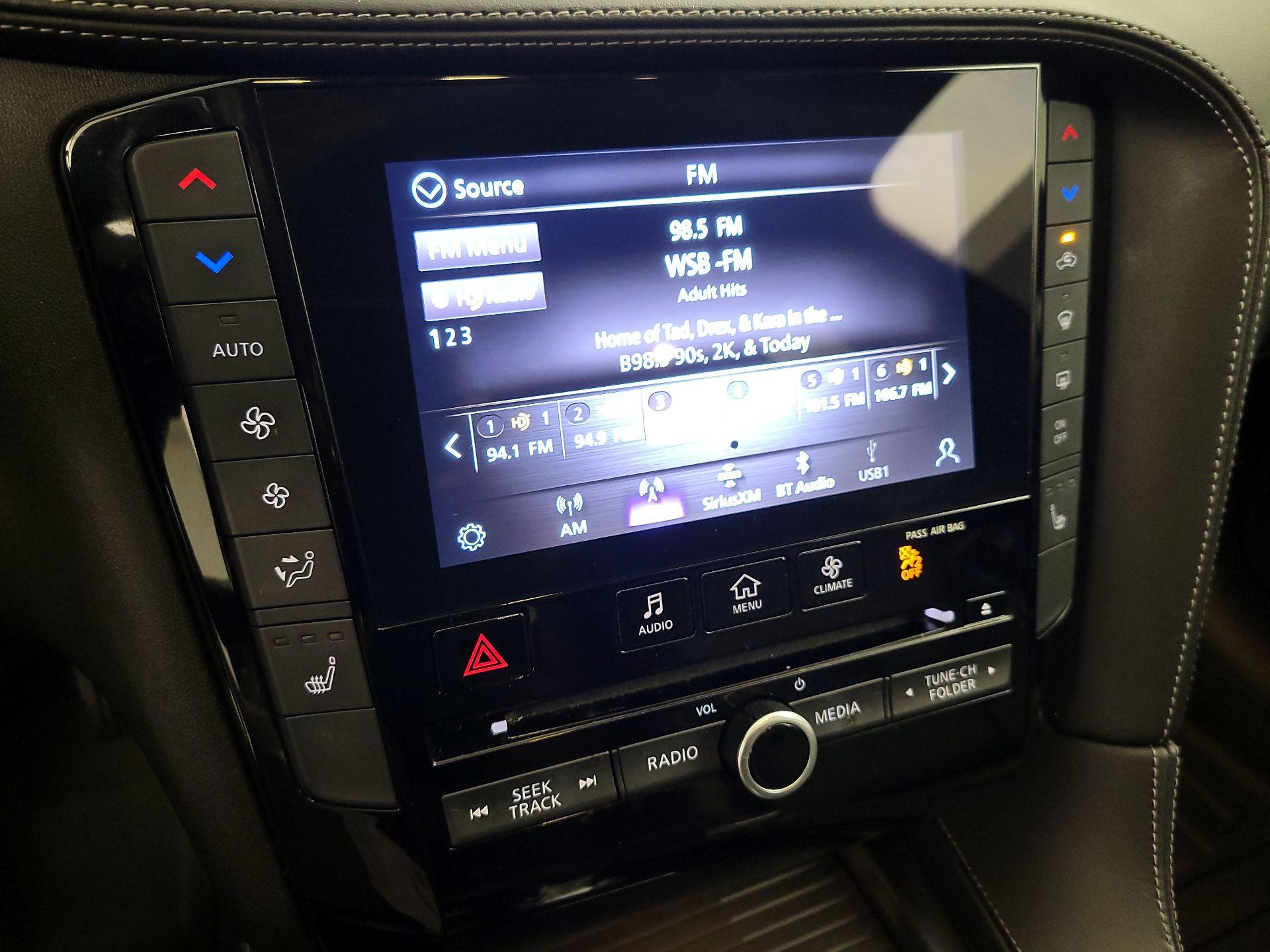 Thumbnail: 2021 INFINITI QX50 - 15