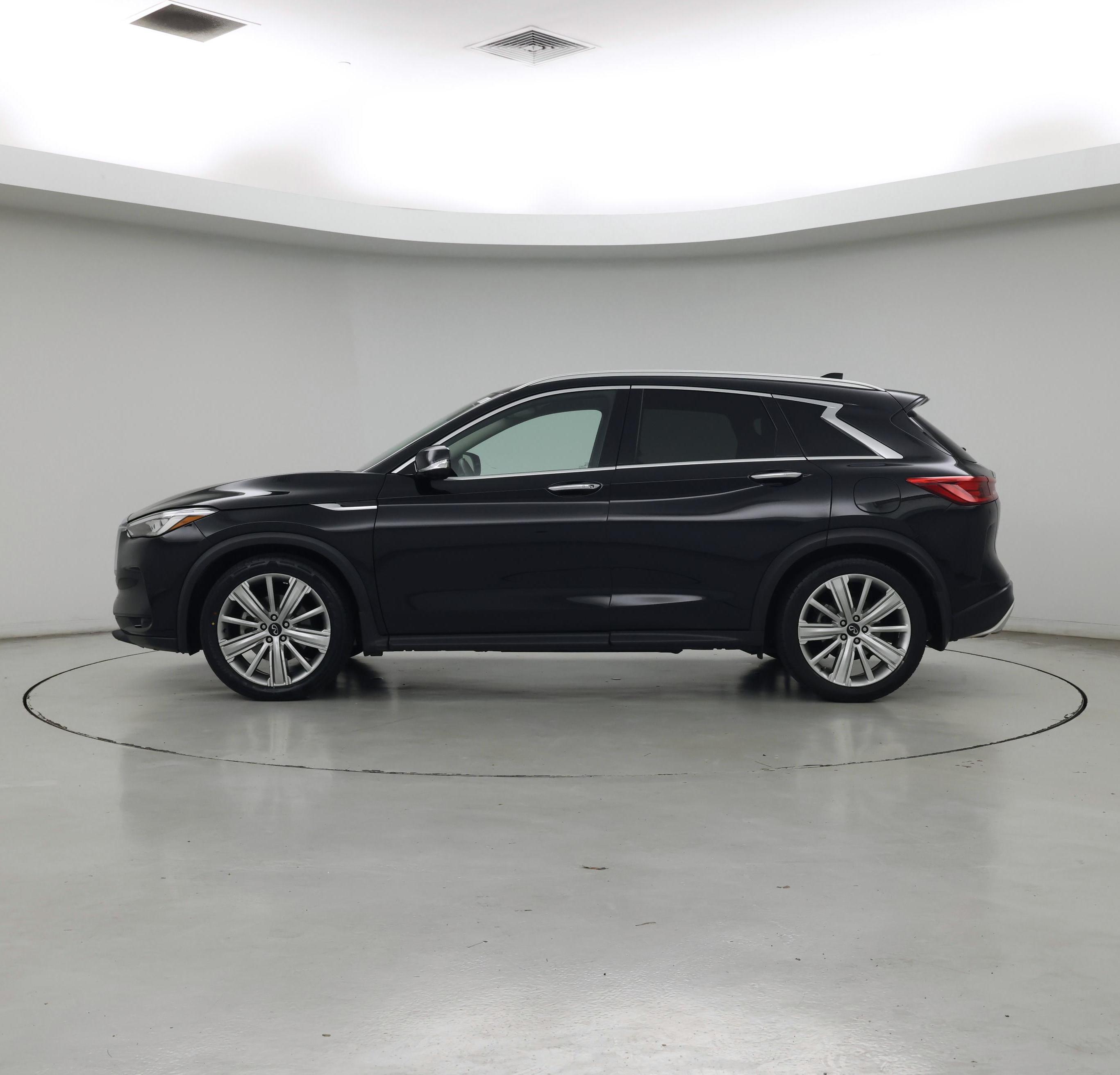 Thumbnail: 2021 INFINITI QX50 - 3