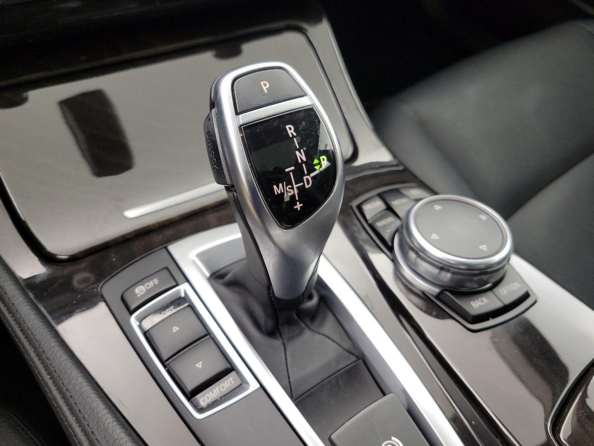 Thumbnail: 2016 BMW 5 Series - 18