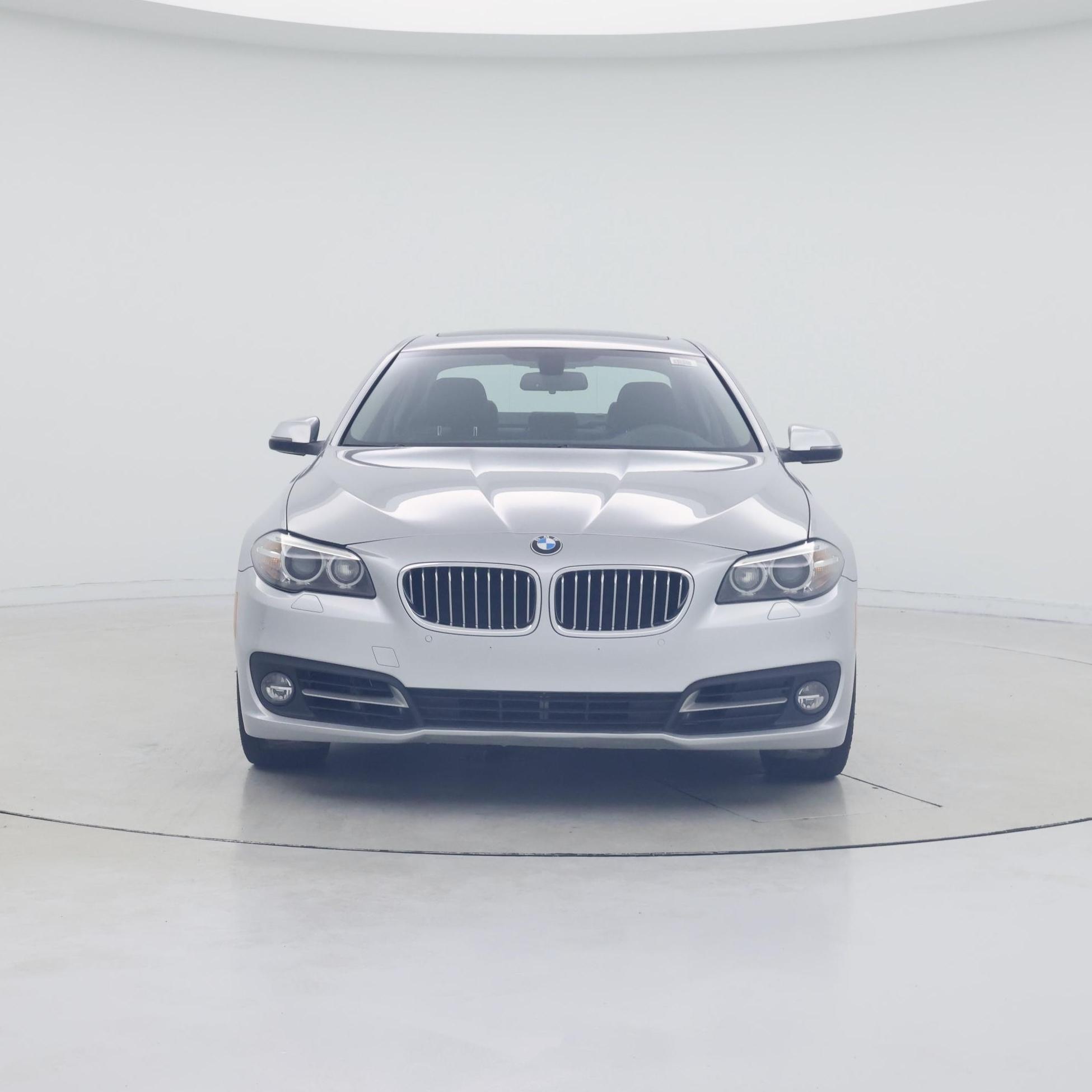 Thumbnail: 2016 BMW 5 Series - 5