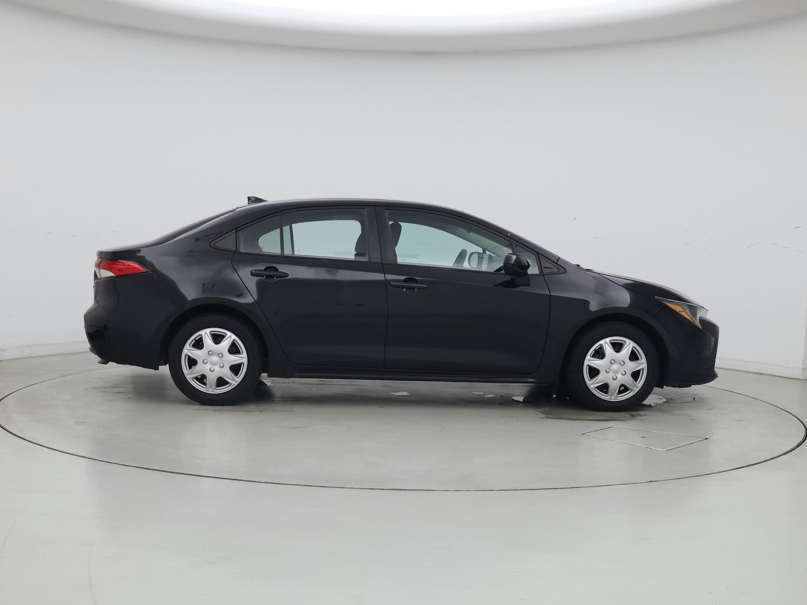 2022 Toyota Corolla LE - Photo 8