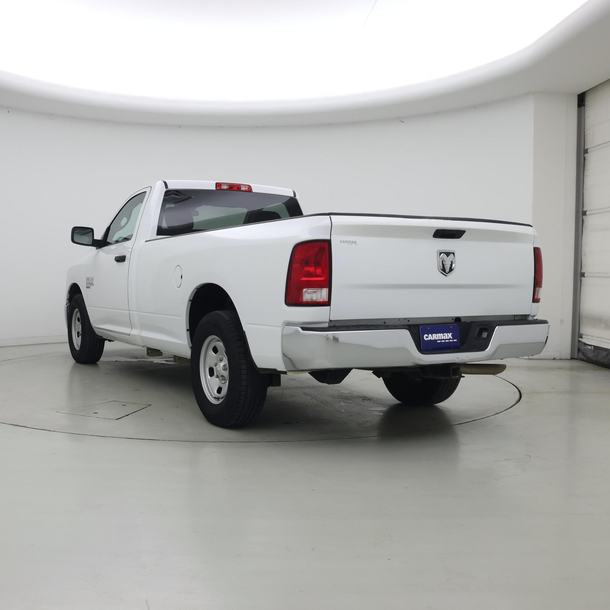 Thumbnail: 2023 RAM 1500 Classic - 2