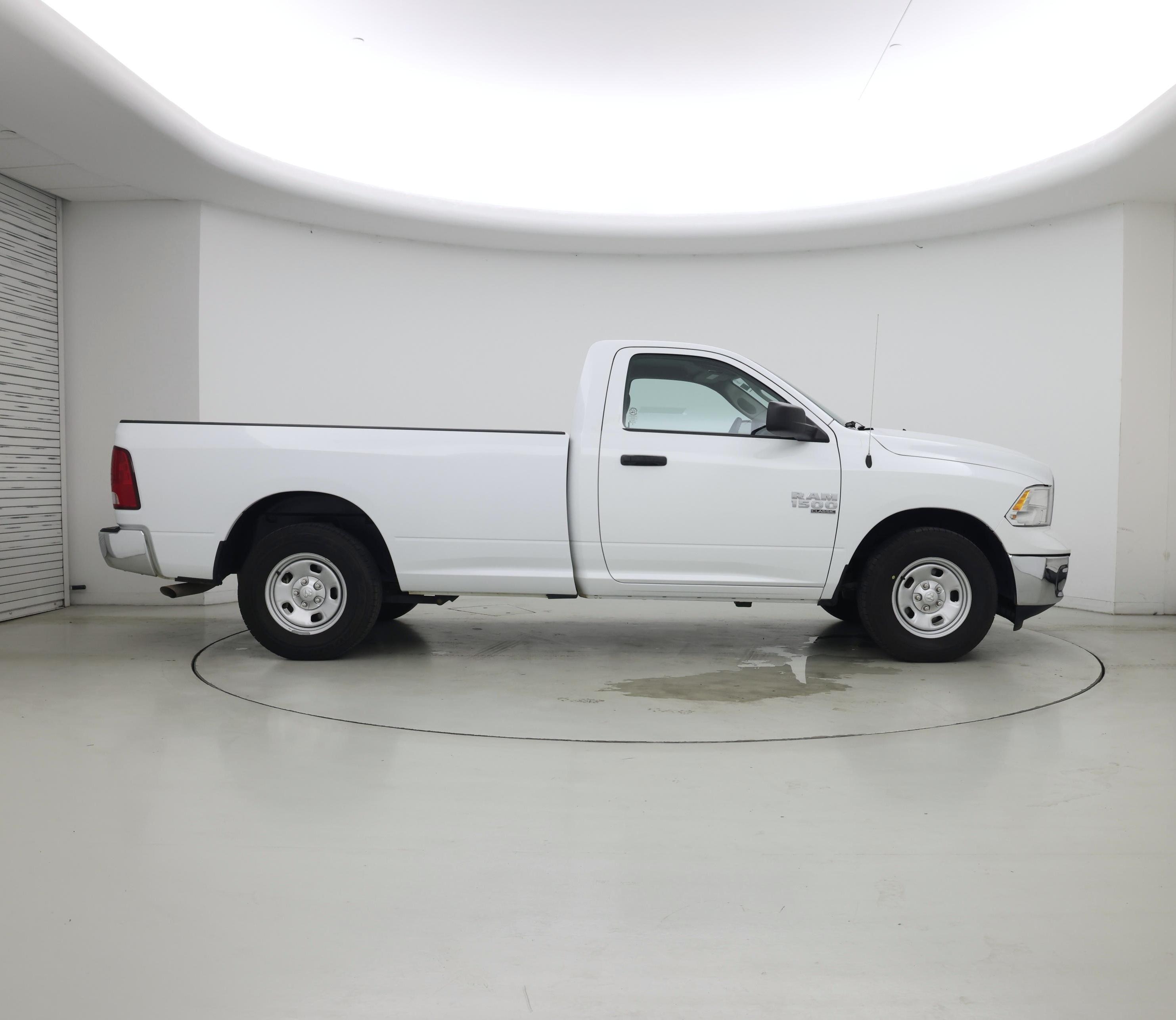 Thumbnail: 2023 RAM 1500 Classic - 7
