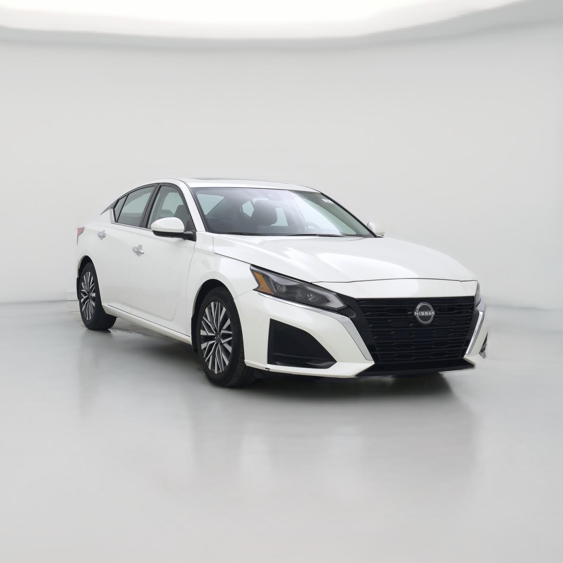 Thumbnail: 2023 Nissan Altima - 1