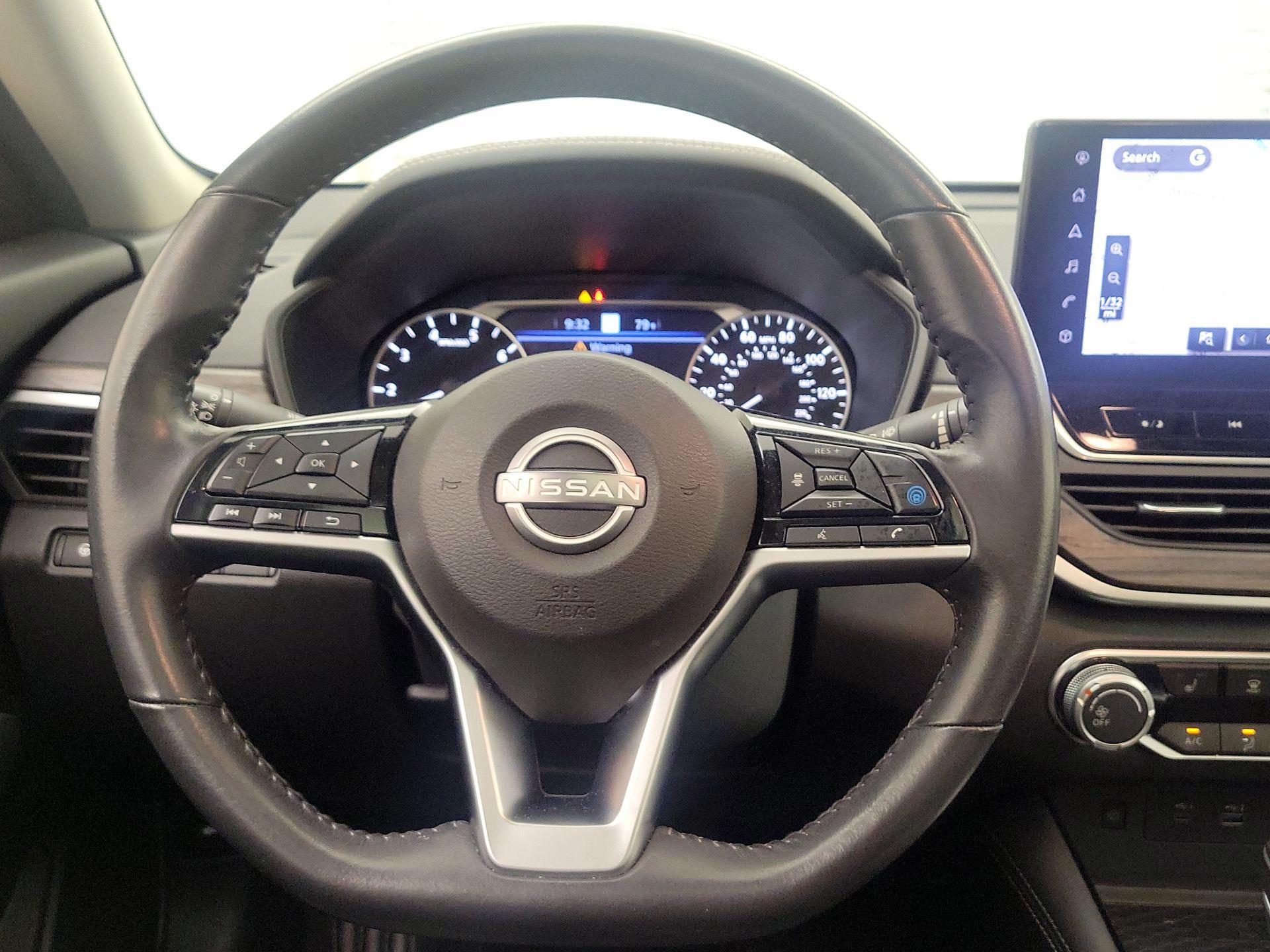 Thumbnail: 2023 Nissan Altima - 10