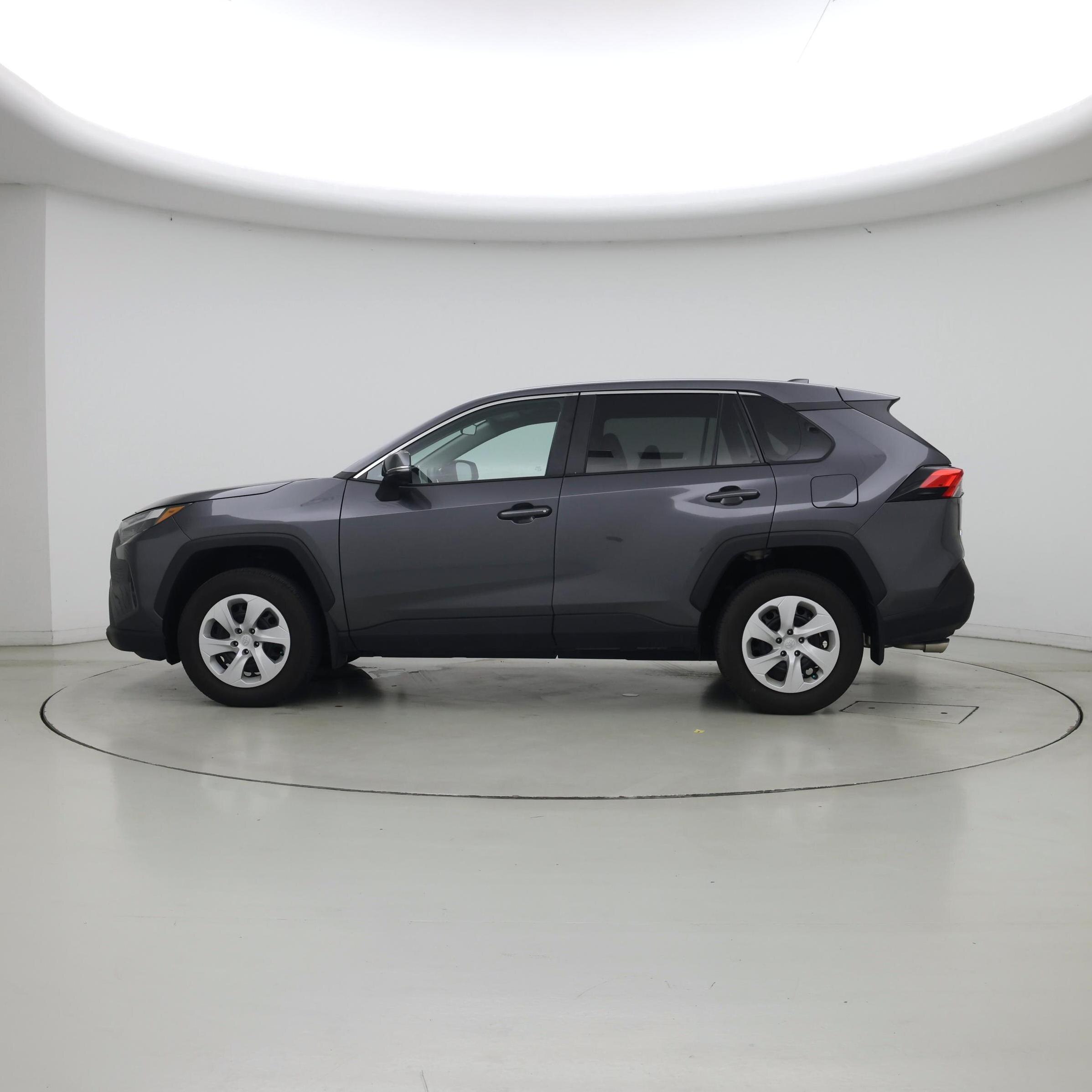 Thumbnail: 2025 Toyota RAV4 - 3