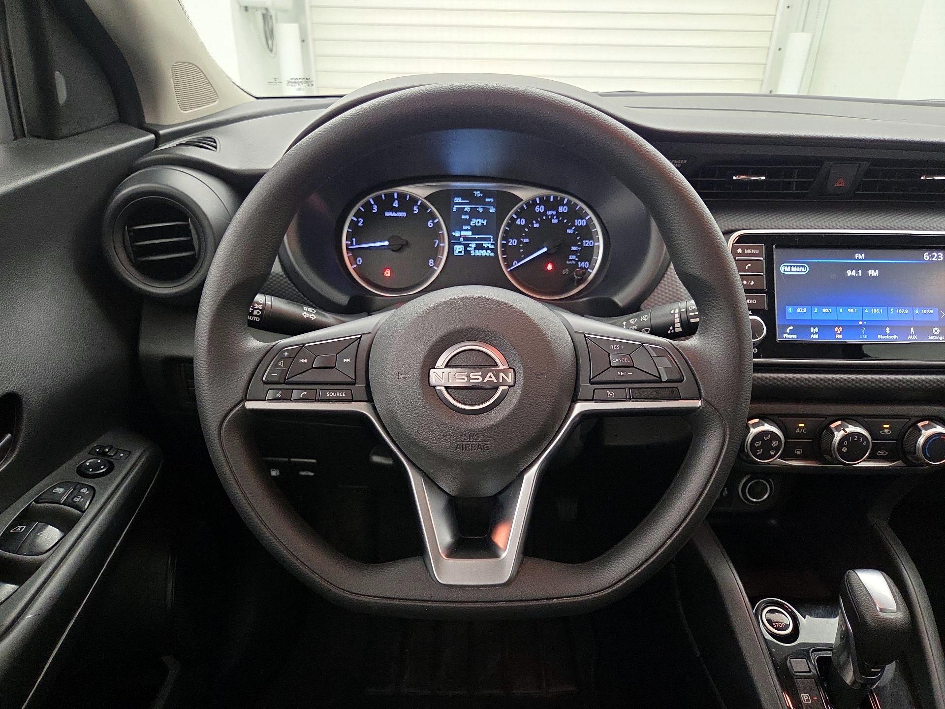 Thumbnail: 2022 Nissan Kicks - 10