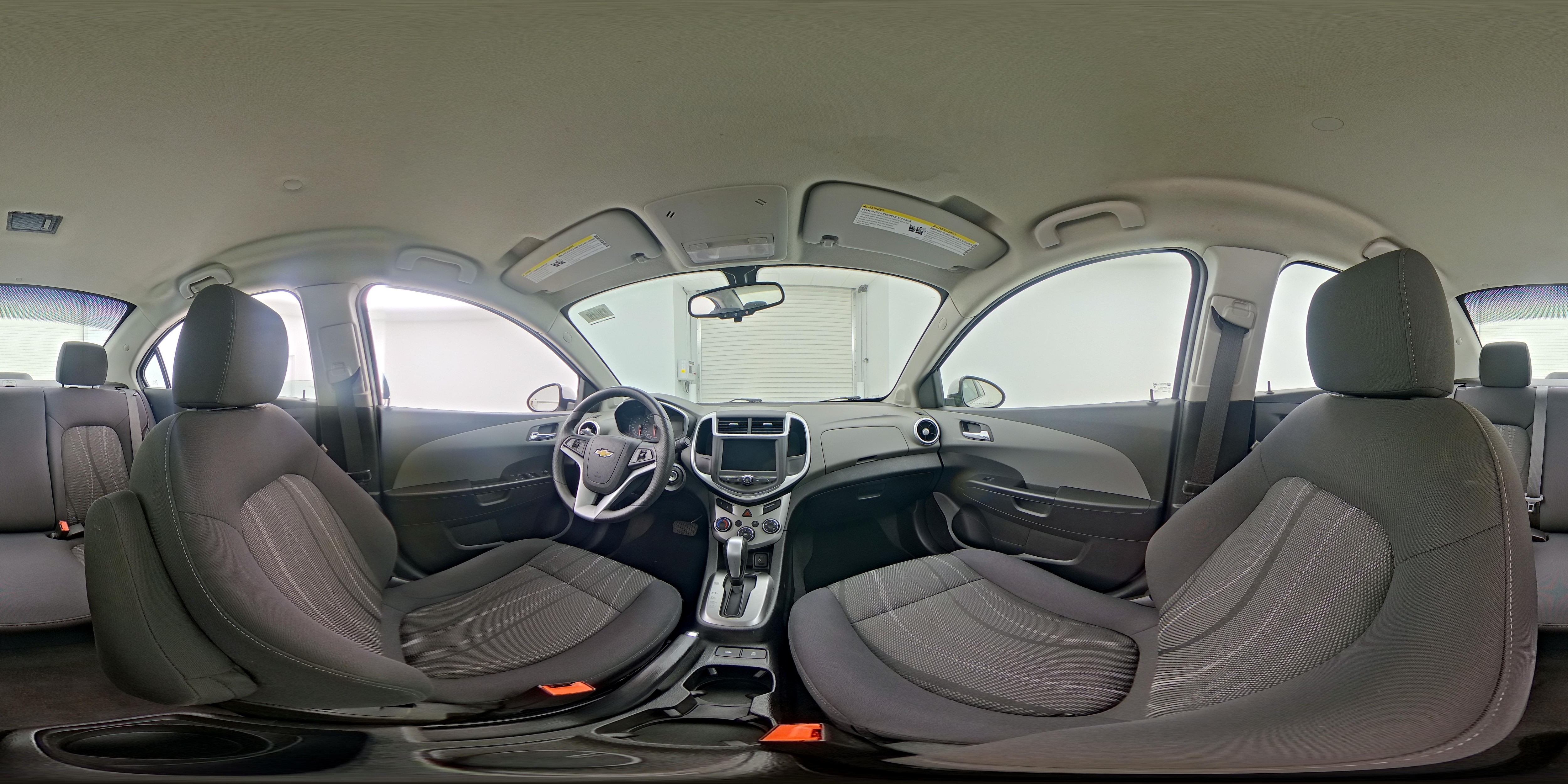 2020 Chevrolet Sonic LT - Photo 24