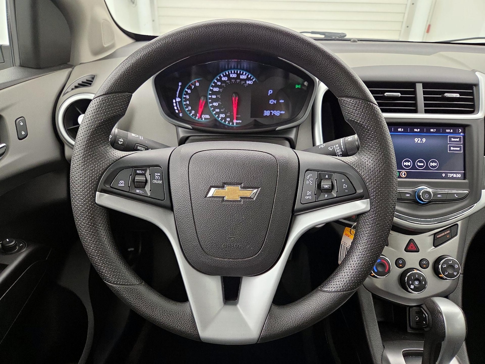2020 Chevrolet Sonic LT - Photo 11