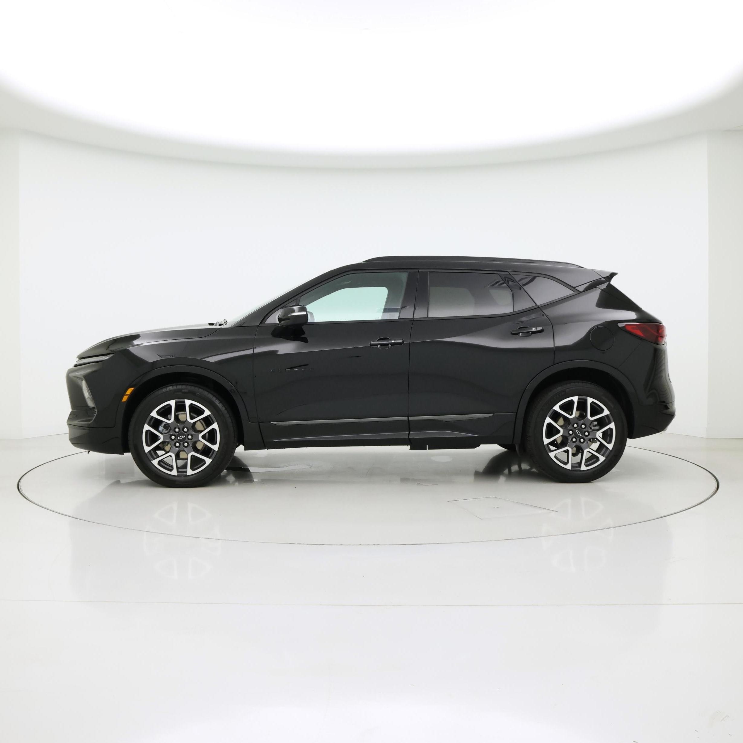 Thumbnail: 2025 Chevrolet Blazer - 3