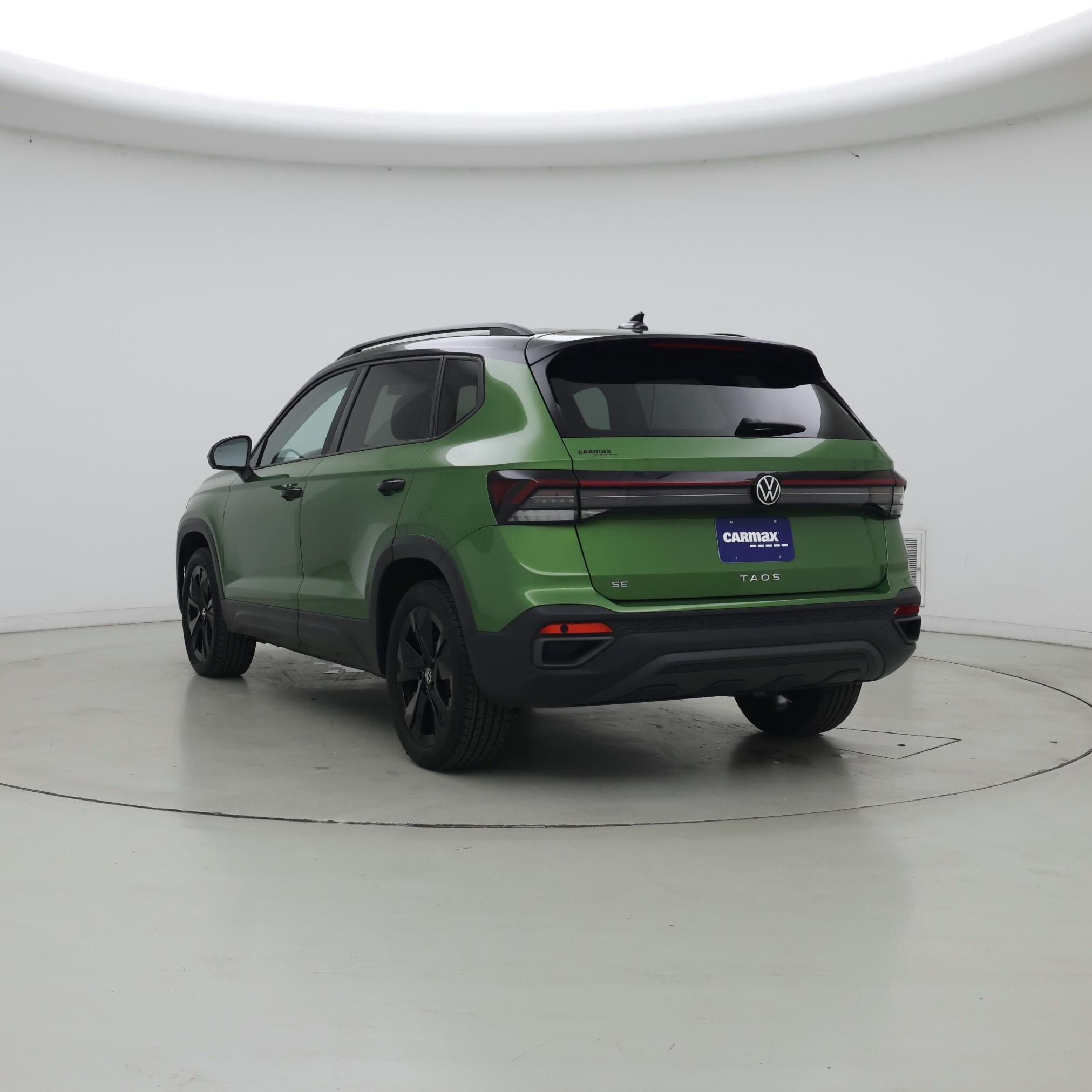 Thumbnail: 2025 Volkswagen Taos - 2