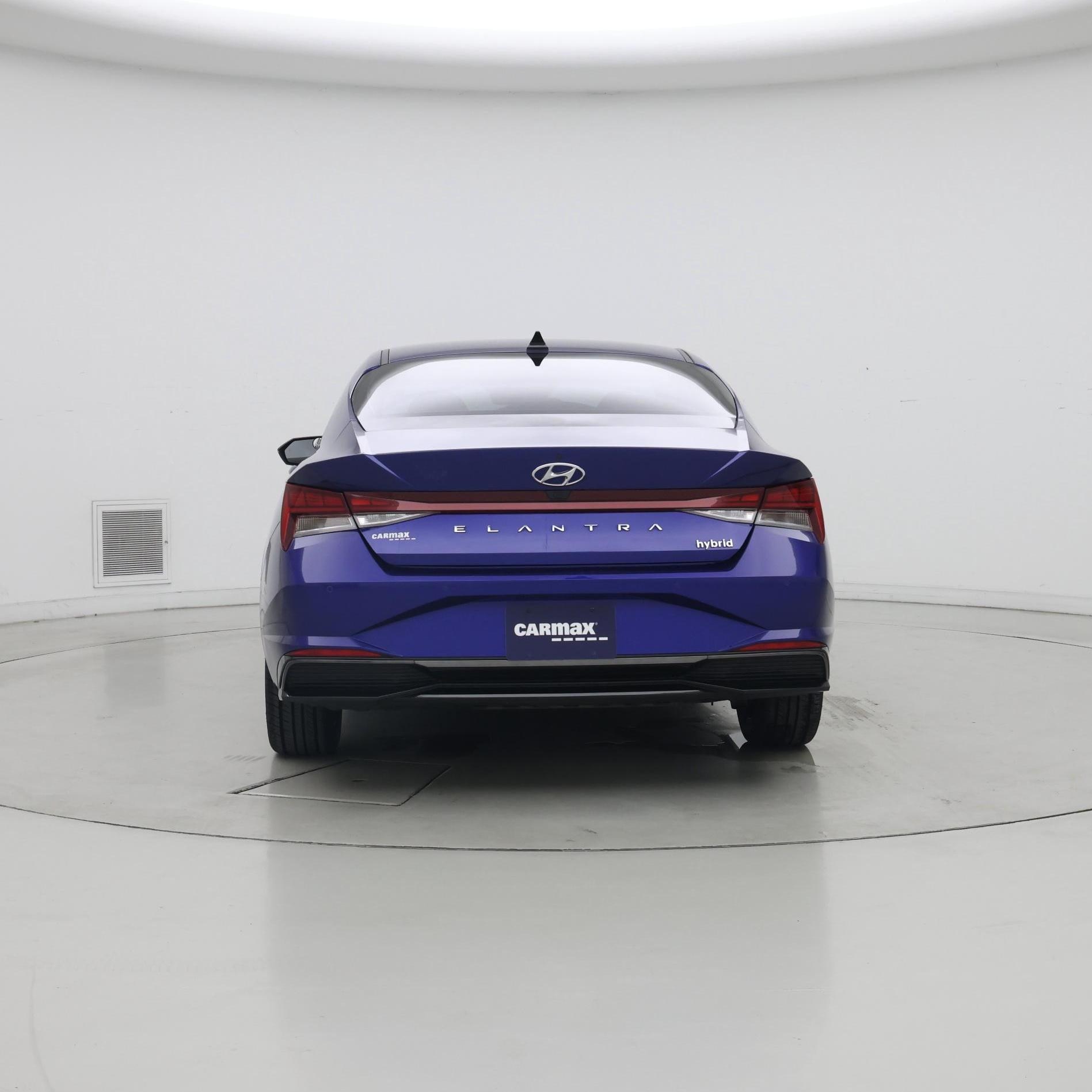 Thumbnail: 2023 Hyundai Elantra - 6