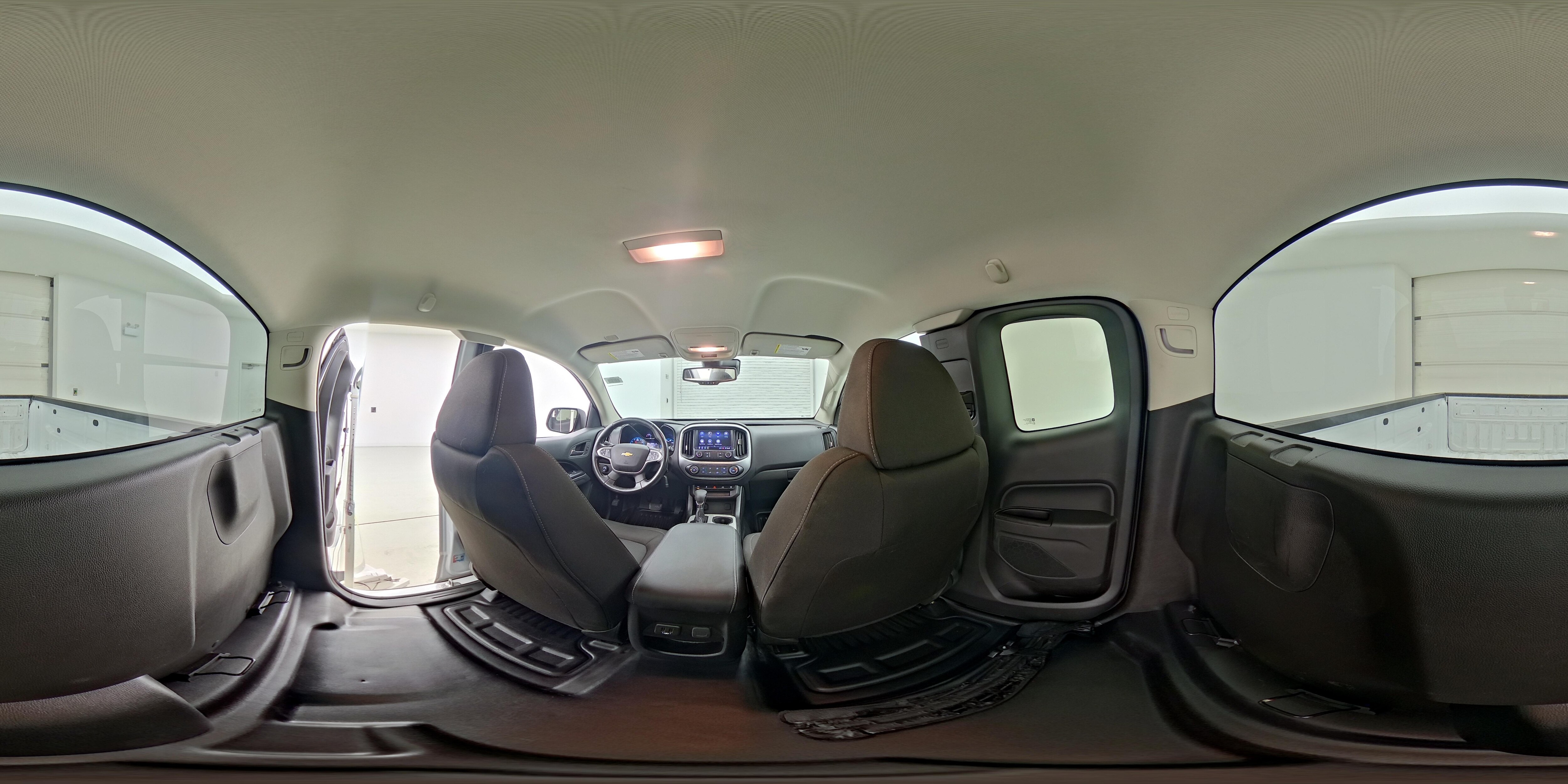 2022 Chevrolet Colorado LT - Photo 26