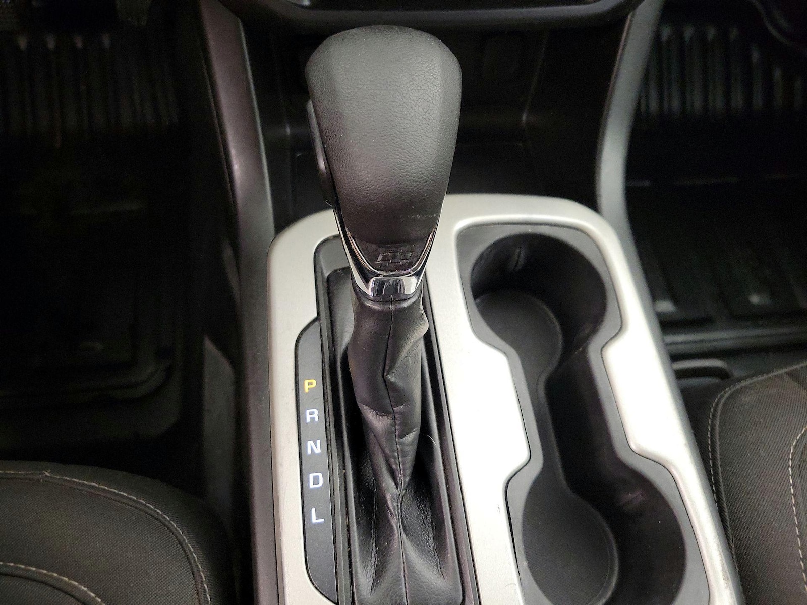 2022 Chevrolet Colorado LT - Photo 18