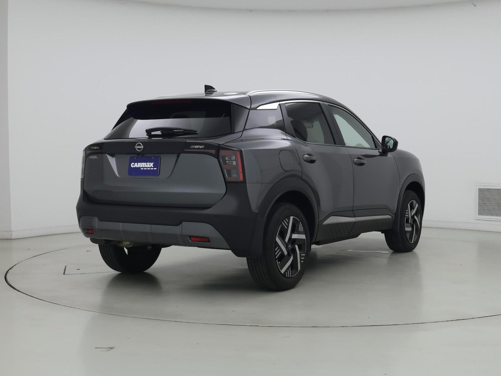 2026 Nissan KICKS SV - Photo 9