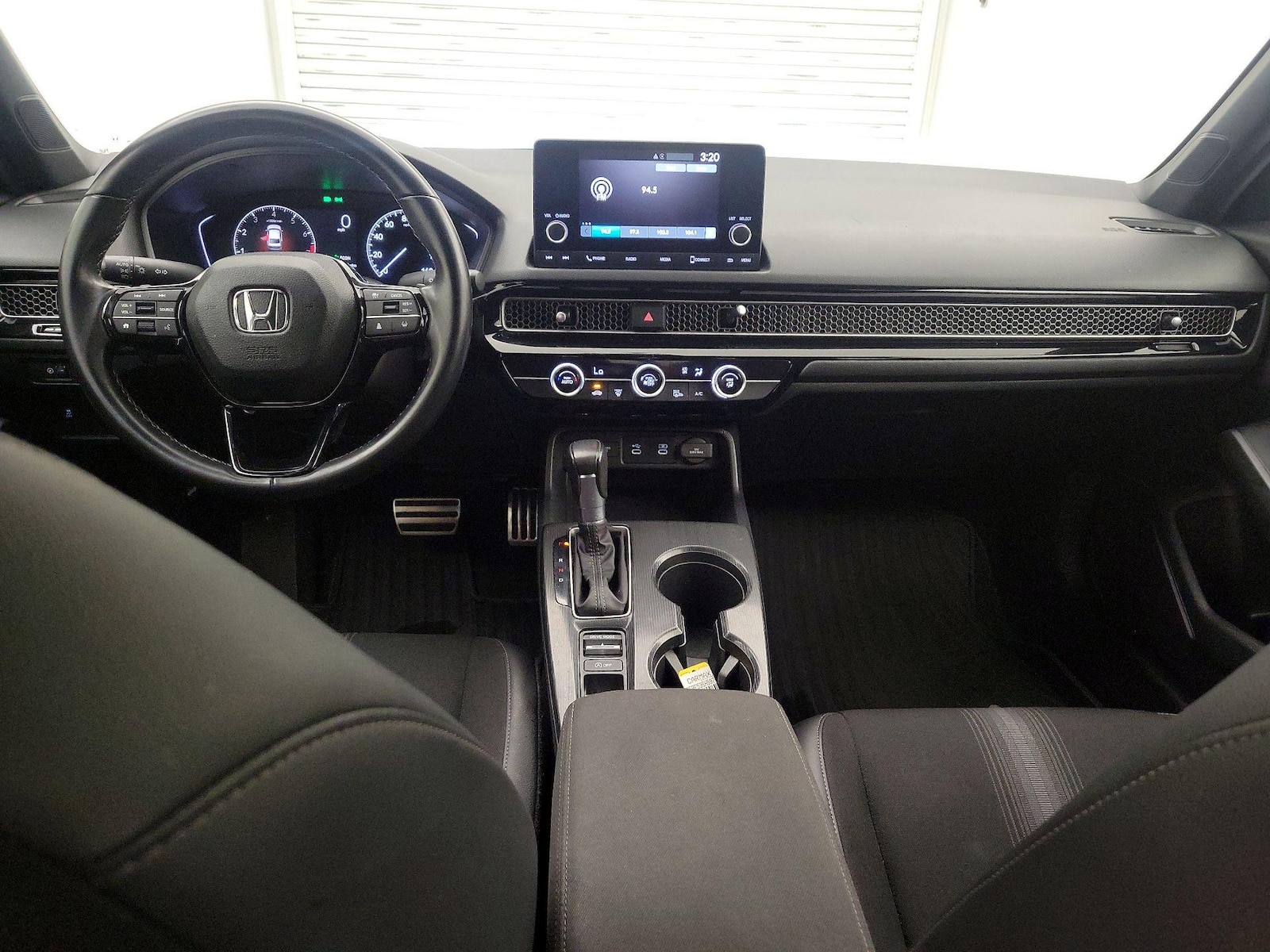 Apple CarPlay® & Android Auto™