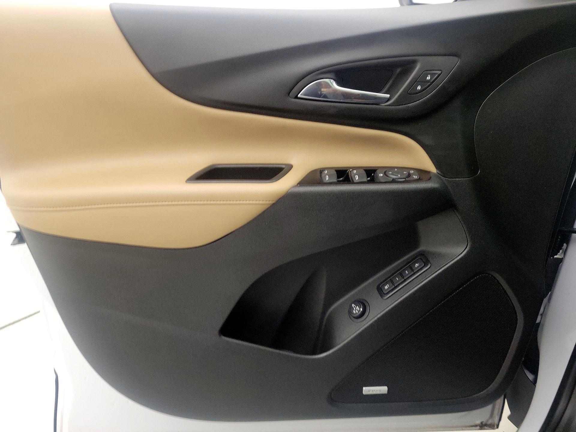 Thumbnail: 2023 Chevrolet Equinox - 12