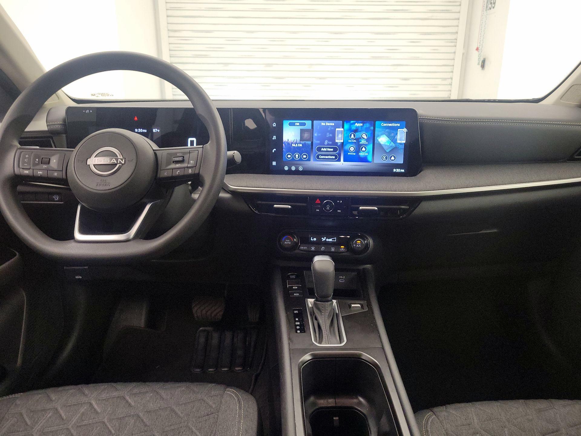 Thumbnail: 2026 Nissan Kicks - 9