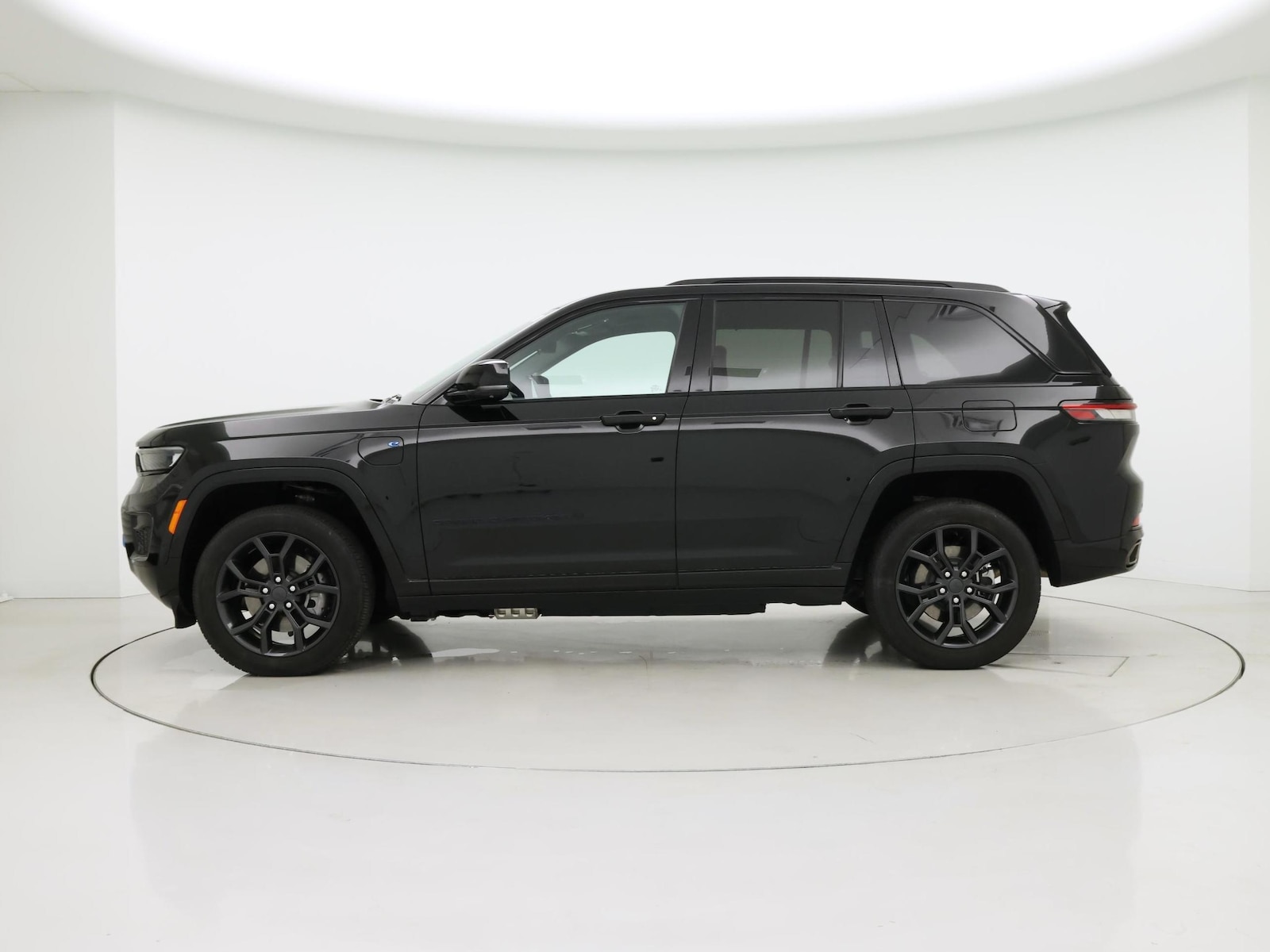2024 Jeep Grand Cherokee Anniversary Edition 4xe - Photo 4
