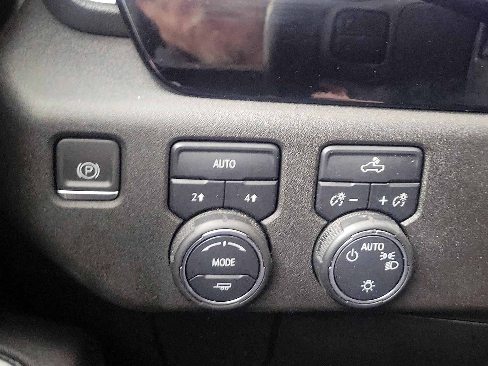 2023 Chevrolet Silverado 1500 LT - Photo 14