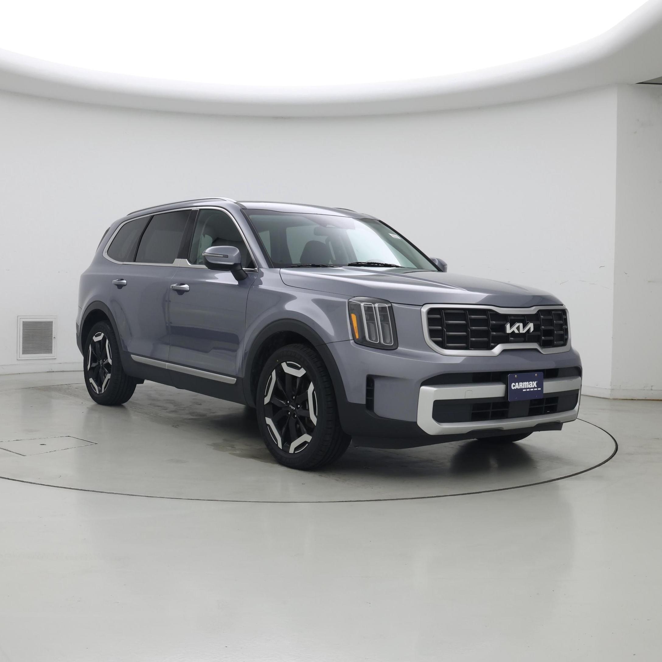 Silver 2025 Kia Telluride SUV / Crossover All-Wheel Drive Automatic