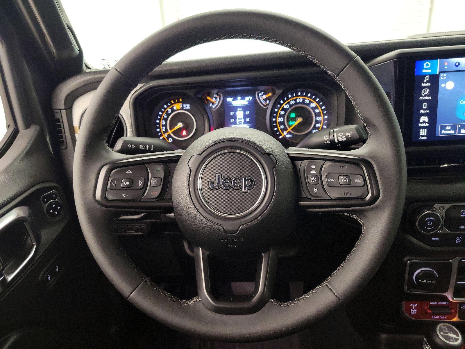 2026 Jeep Wrangler 4-Door Willys - Photo 11