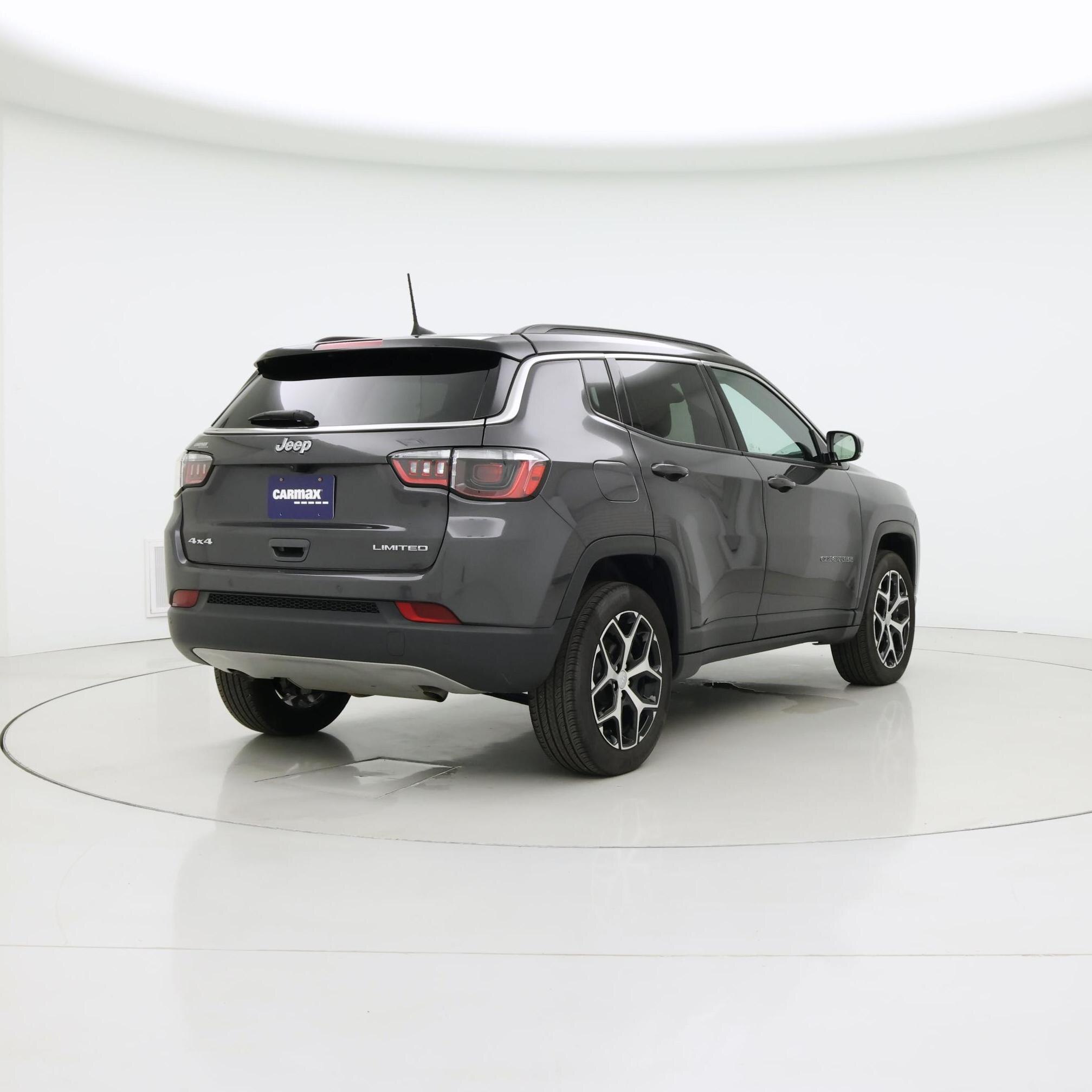 Thumbnail: 2024 Jeep Compass - 8
