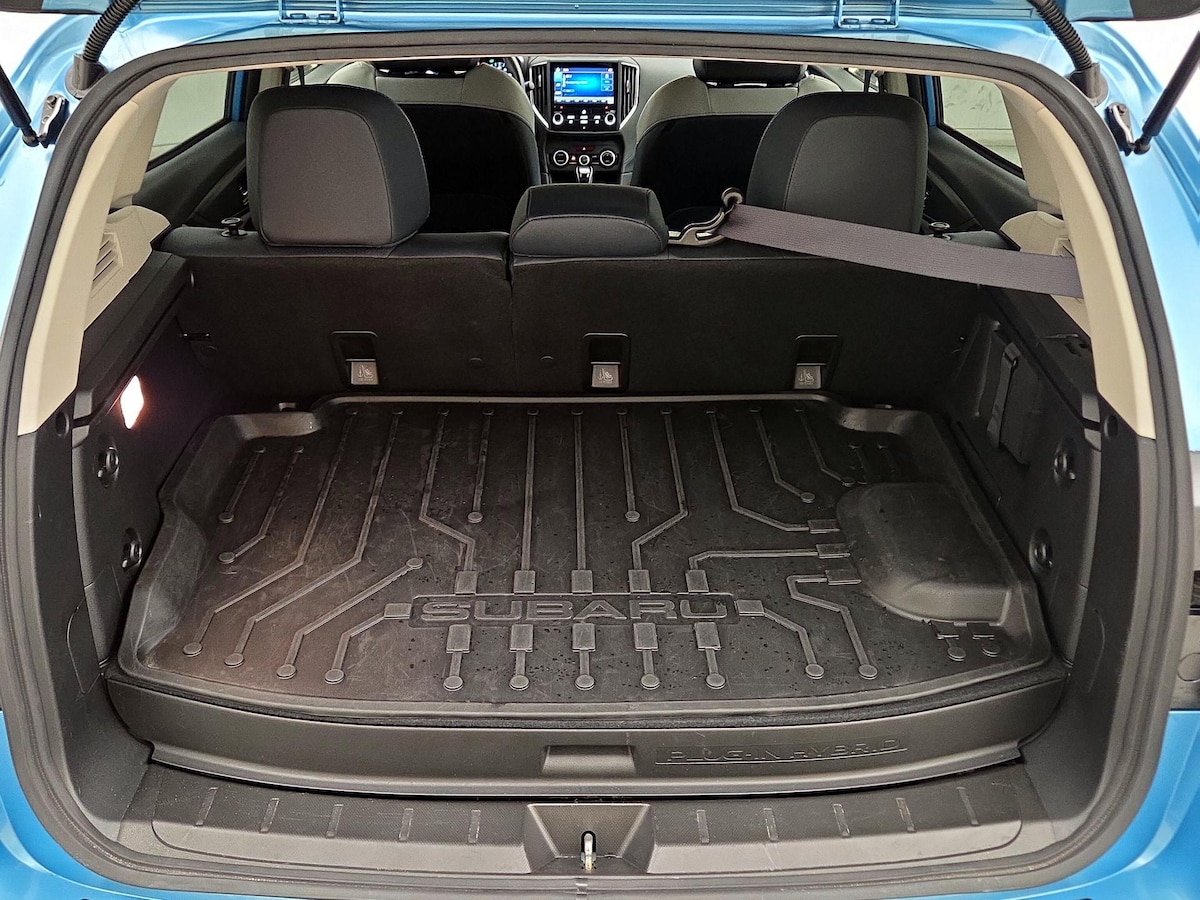 Trunk/Cargo (Seats Up)