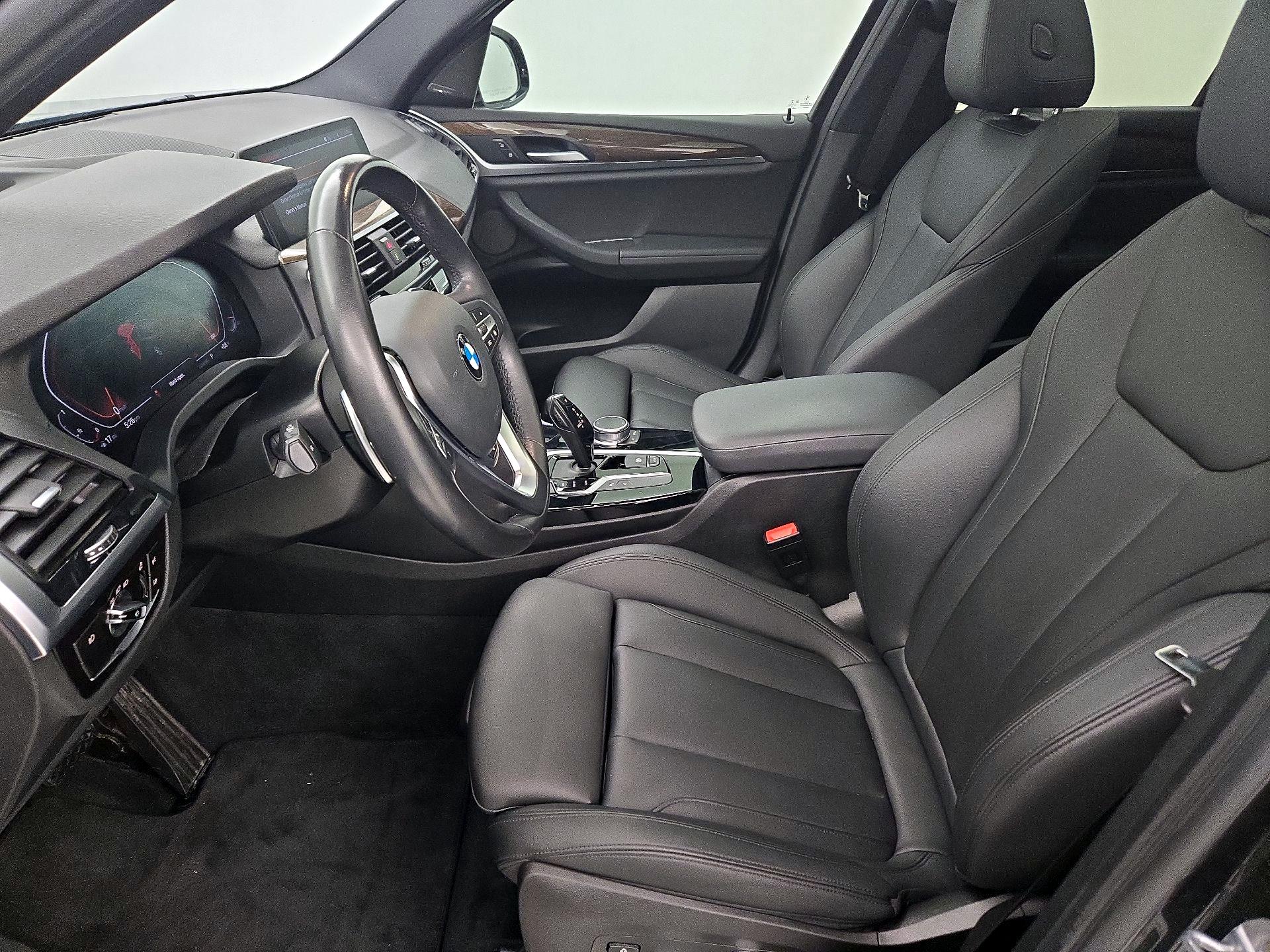 Thumbnail: 2021 BMW X3 - 11