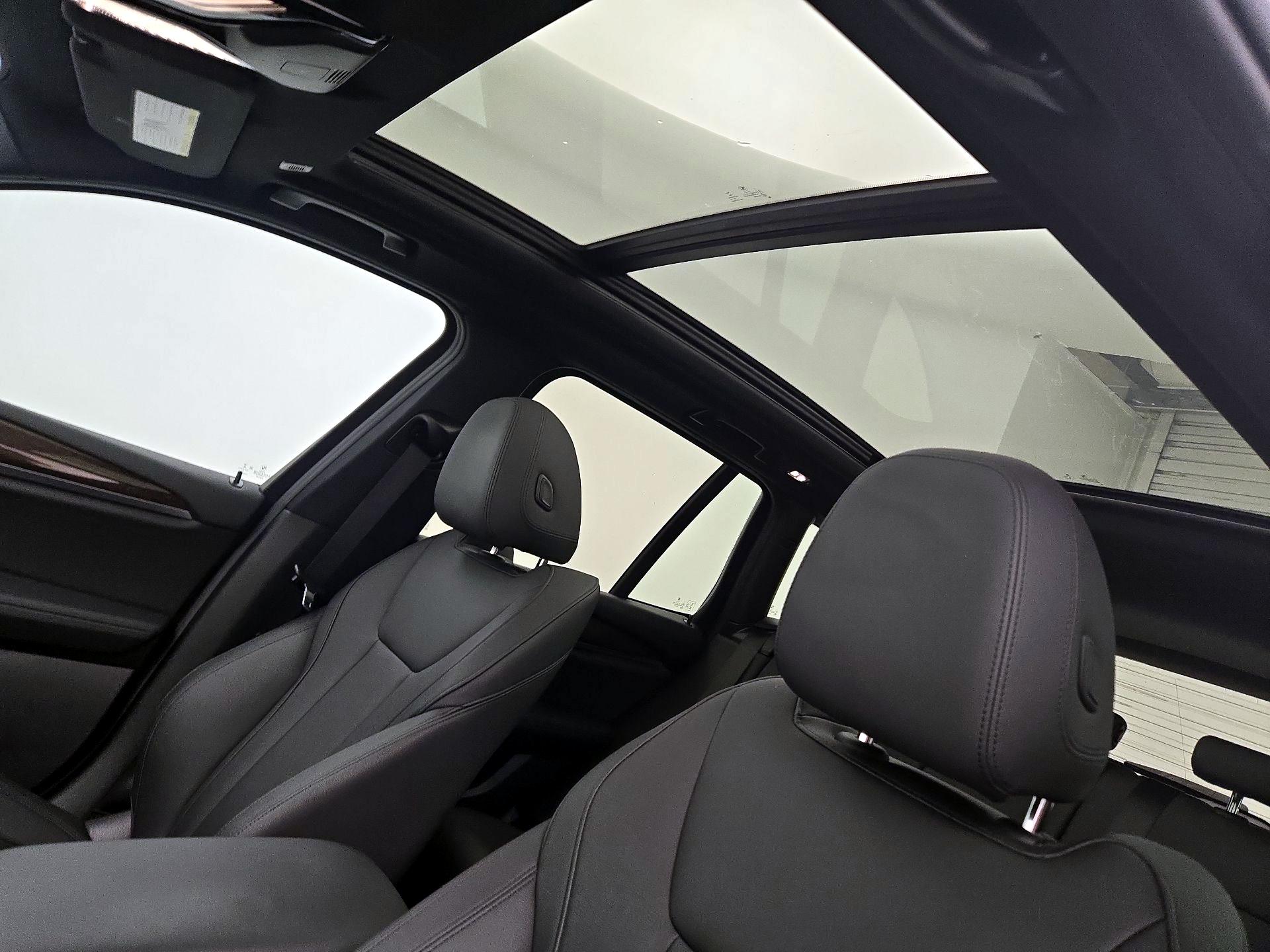 Thumbnail: 2021 BMW X3 - 19