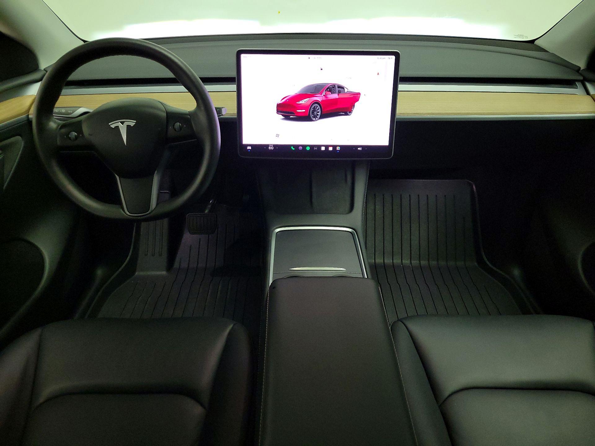Thumbnail: 2024 Tesla Model Y - 9