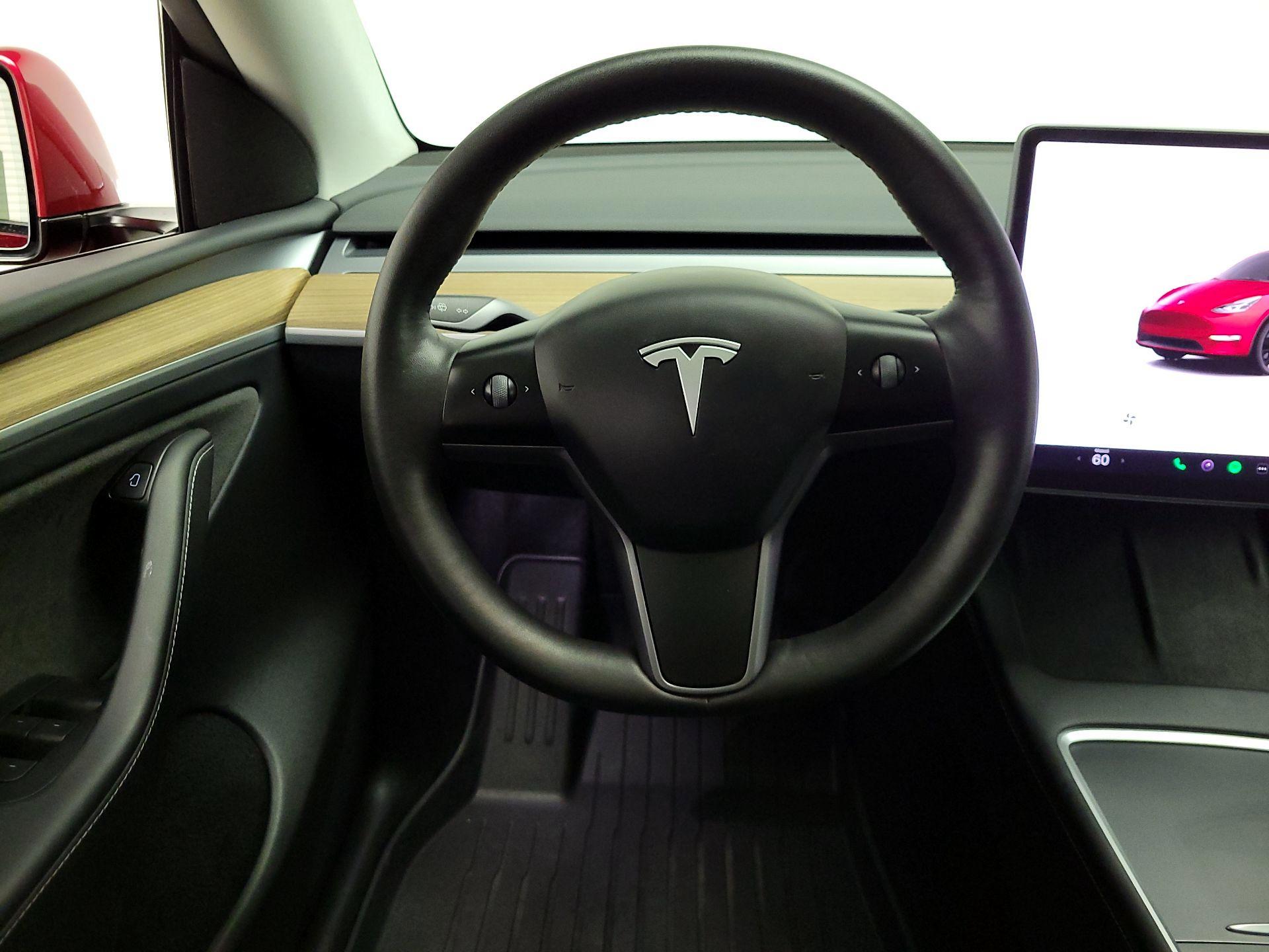 Thumbnail: 2024 Tesla Model Y - 10