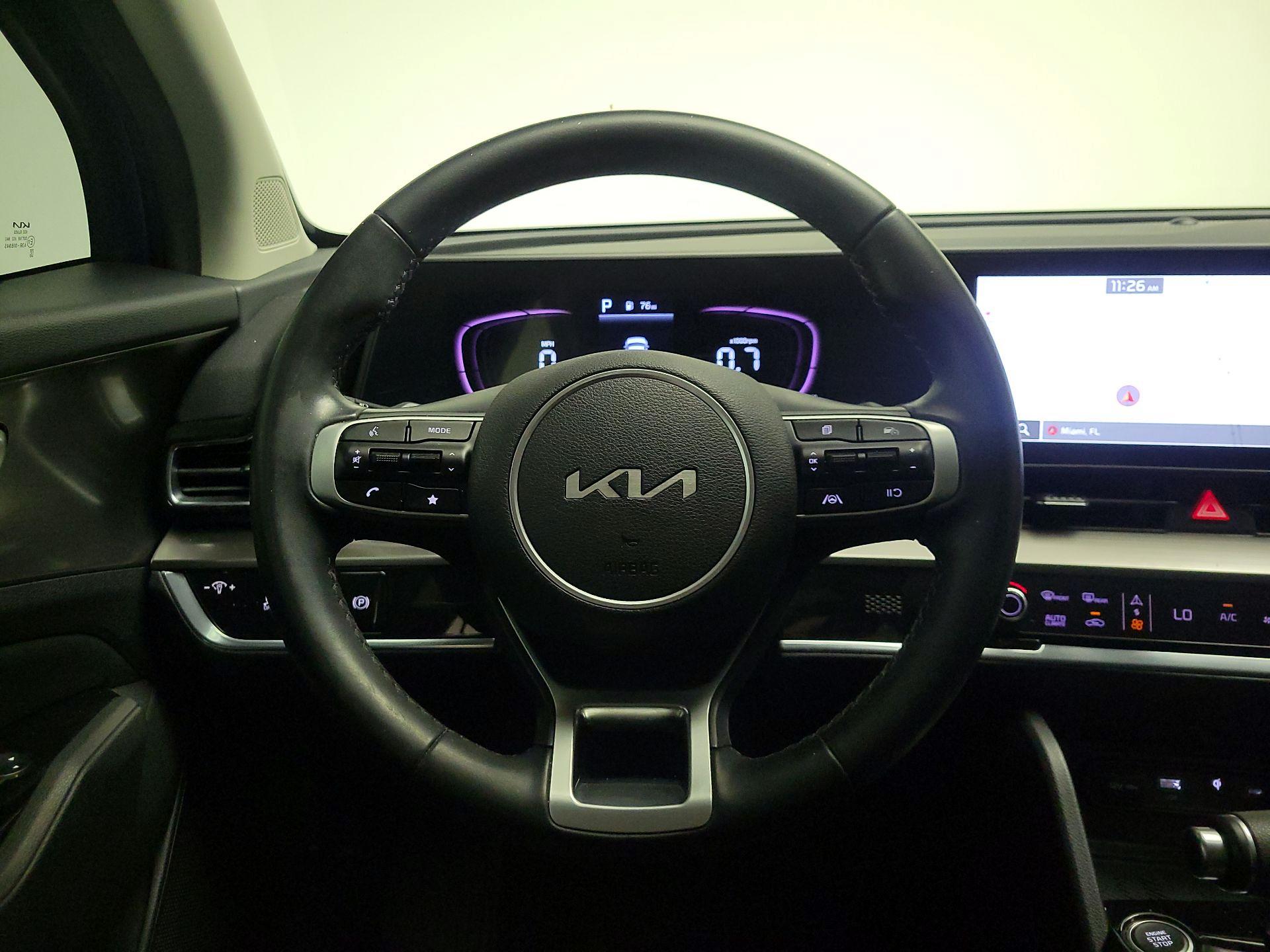 Thumbnail: 2023 Kia Sportage - 10