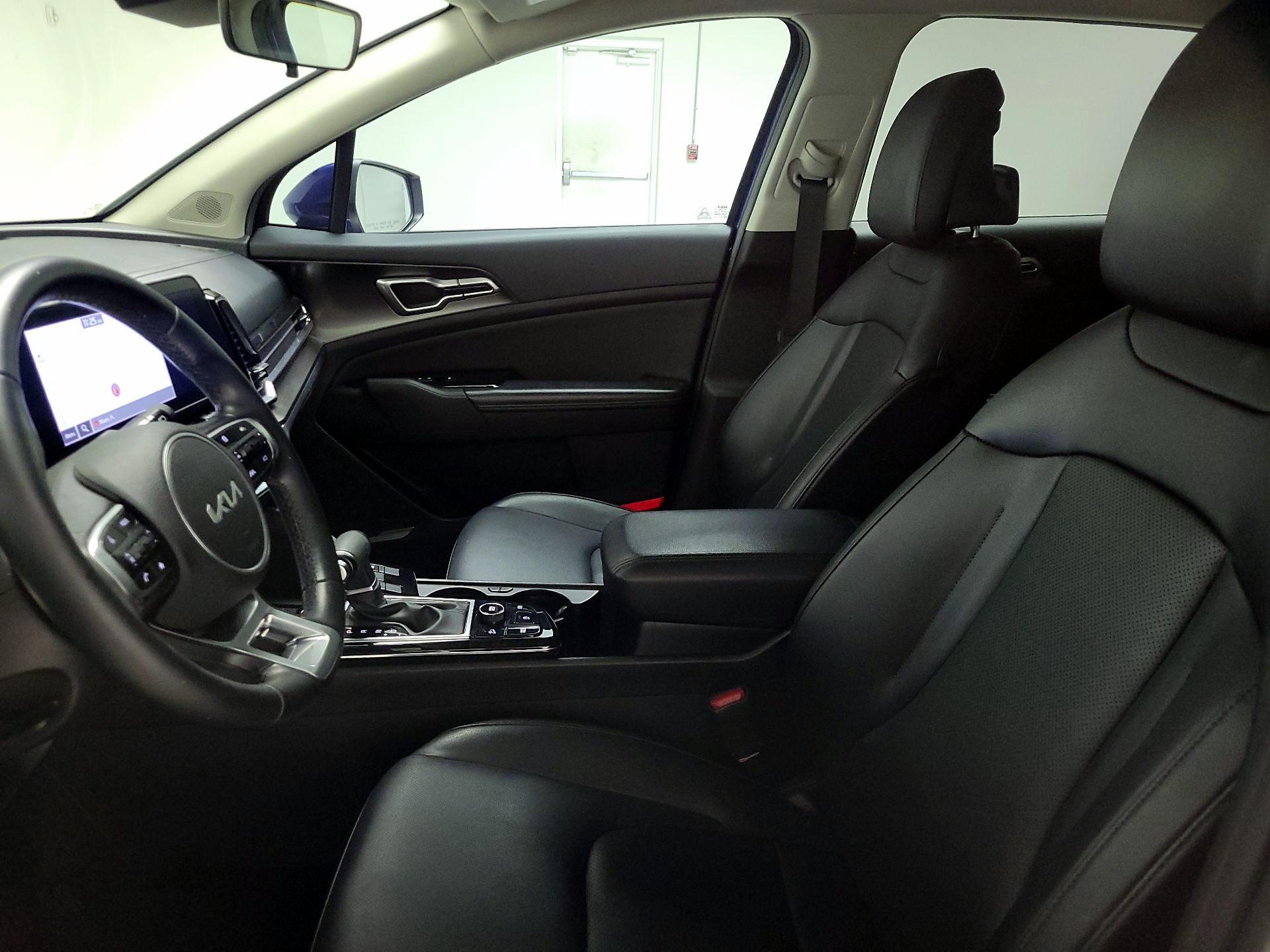 Thumbnail: 2023 Kia Sportage - 11