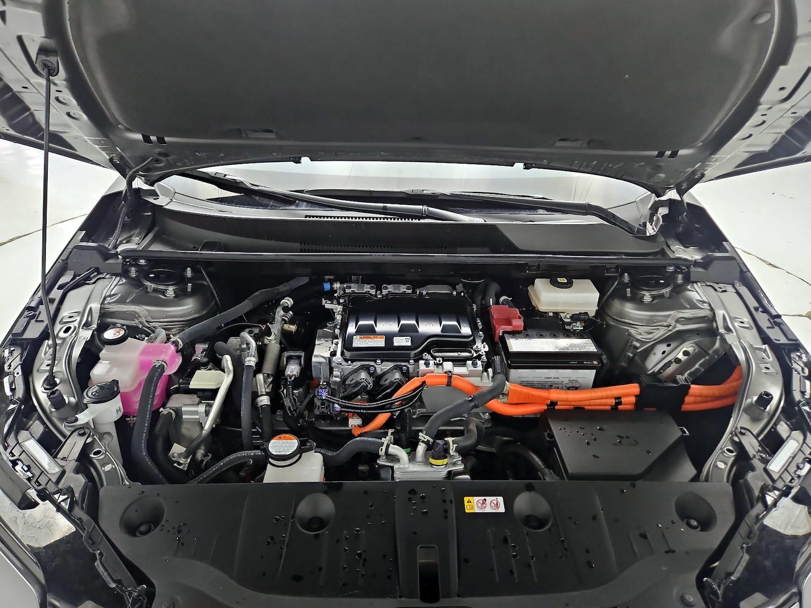 2024 Toyota bZ4X XLE - Photo 23