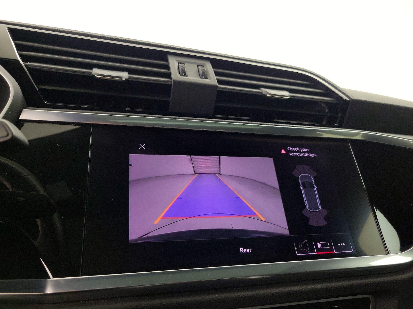 2020 Audi Q3 Premium - Photo 15