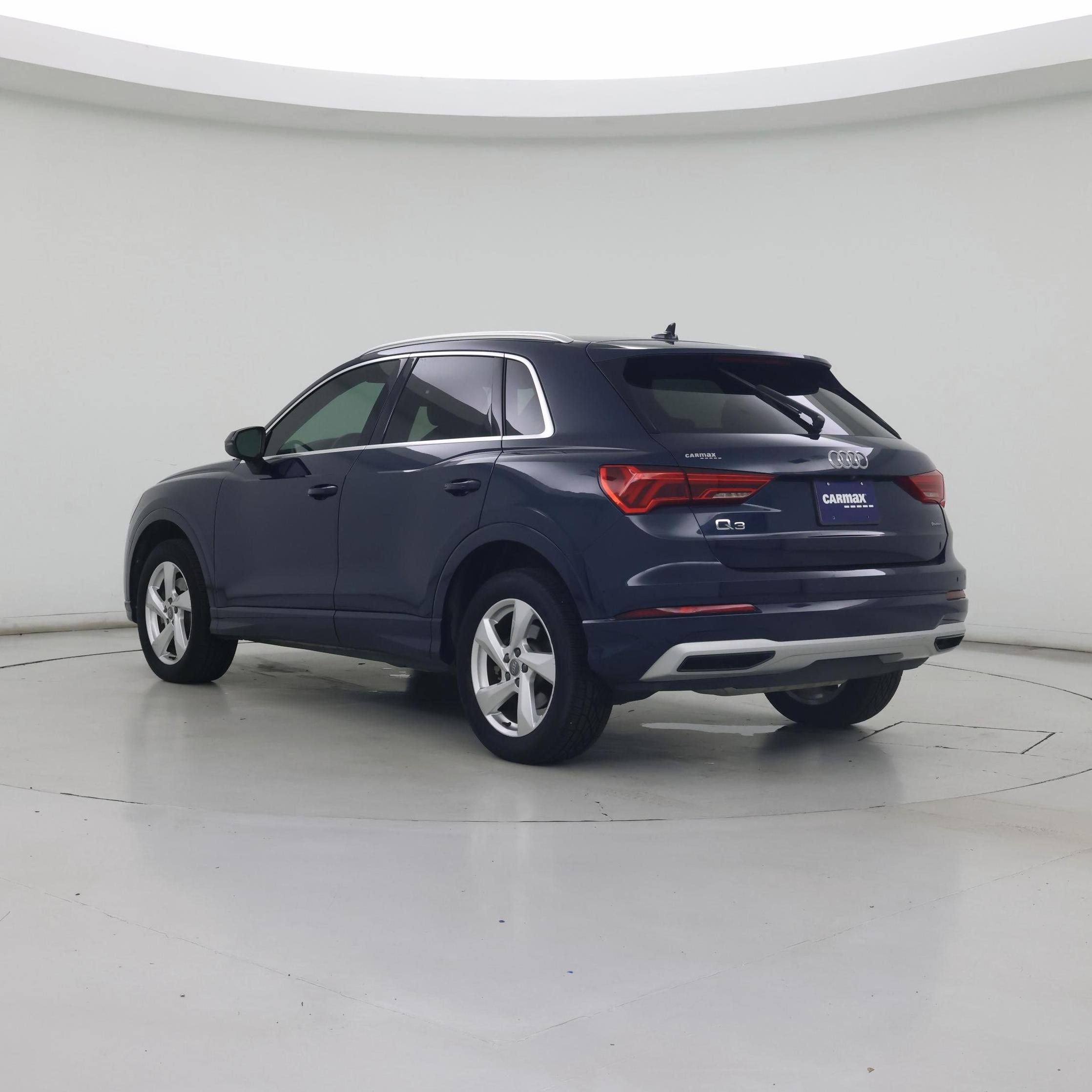 Thumbnail: 2020 Audi Q3 - 2