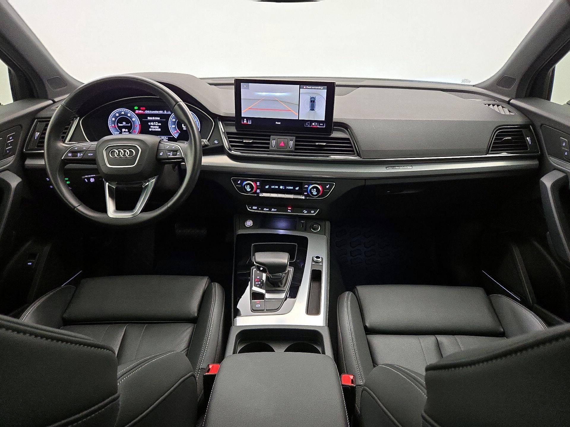 Thumbnail: 2023 Audi Q5 - 9