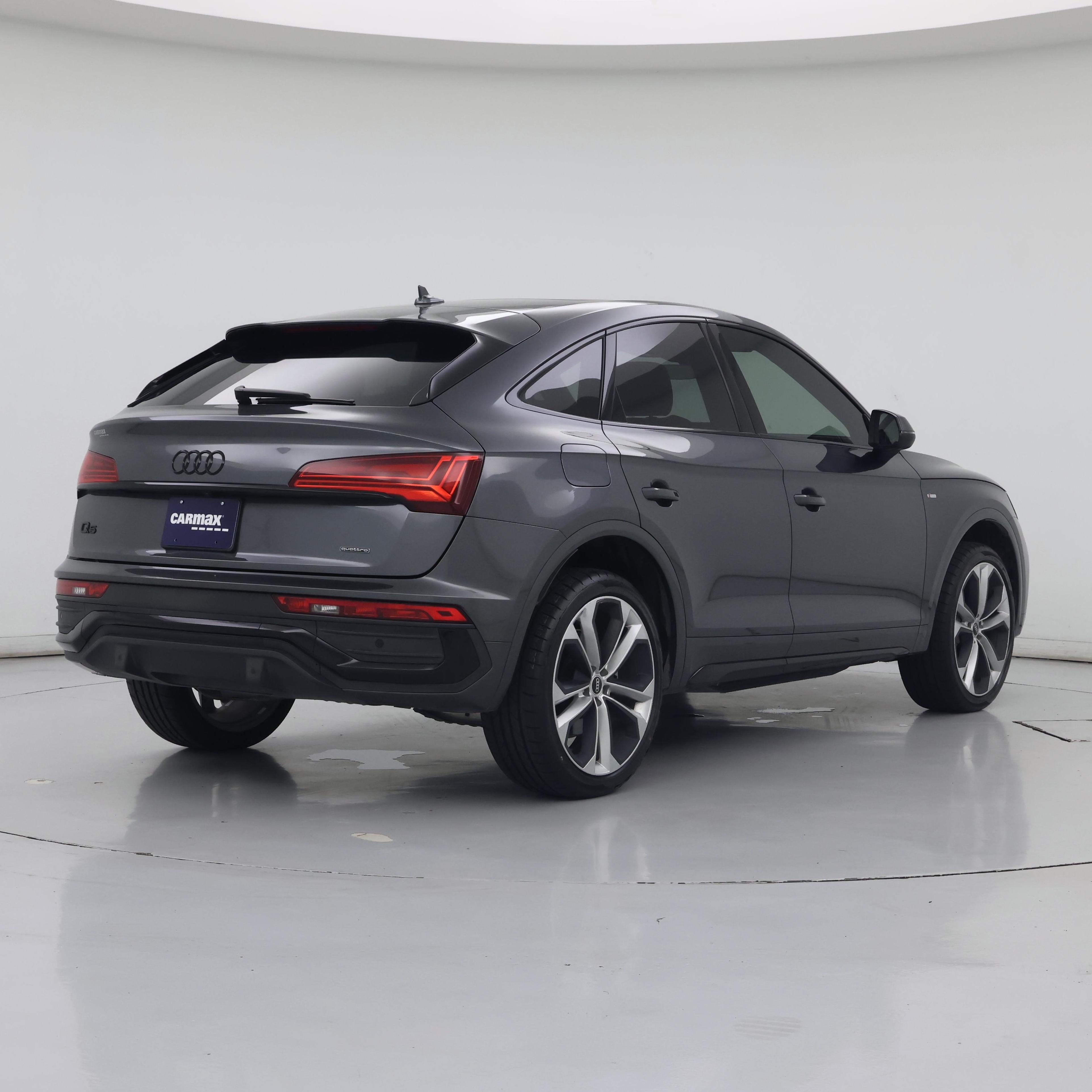 Thumbnail: 2023 Audi Q5 - 8