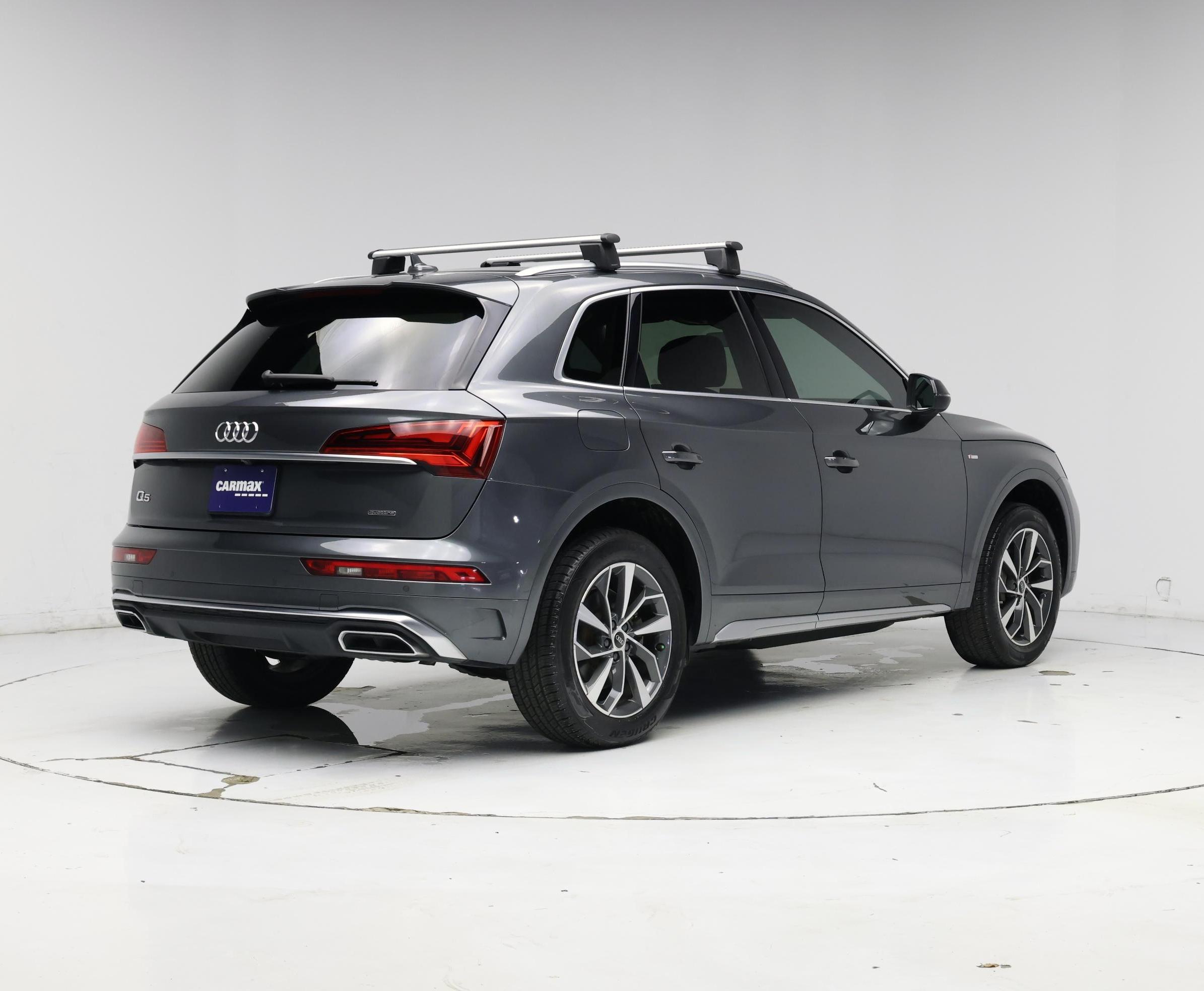 Thumbnail: 2023 Audi Q5 - 8