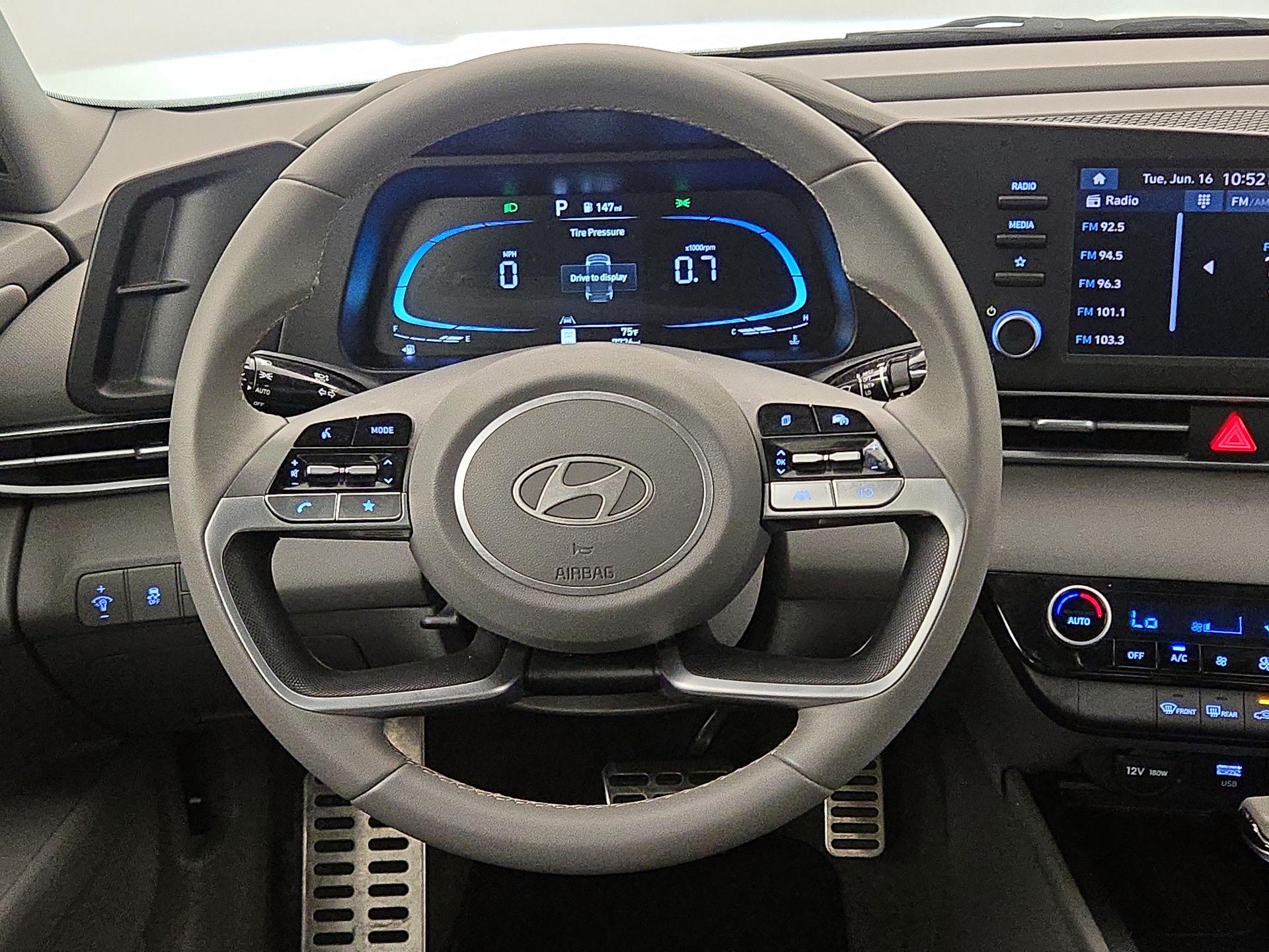 Thumbnail: 2026 Hyundai Elantra - 10