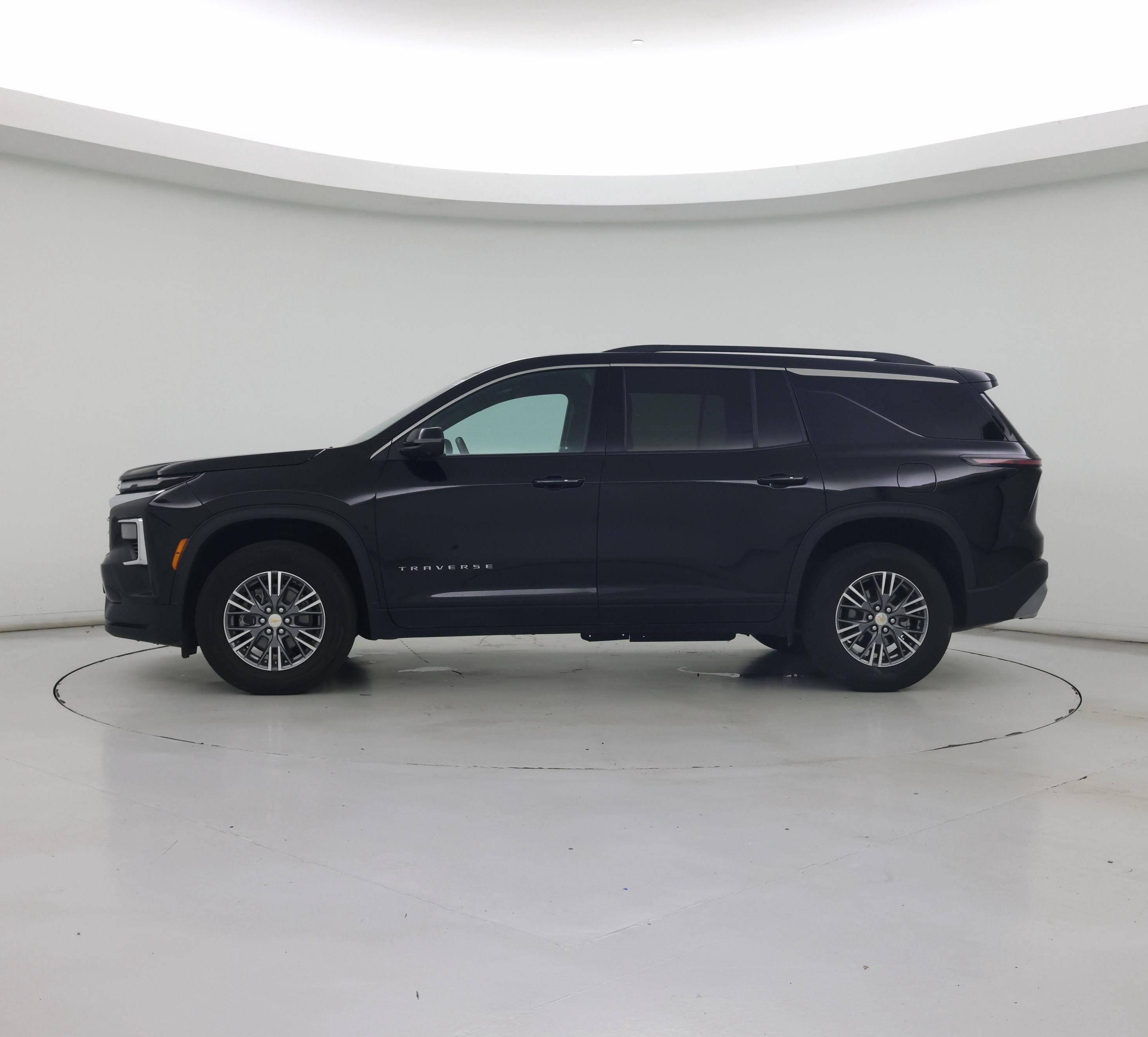 Thumbnail: 2024 Chevrolet Traverse - 3