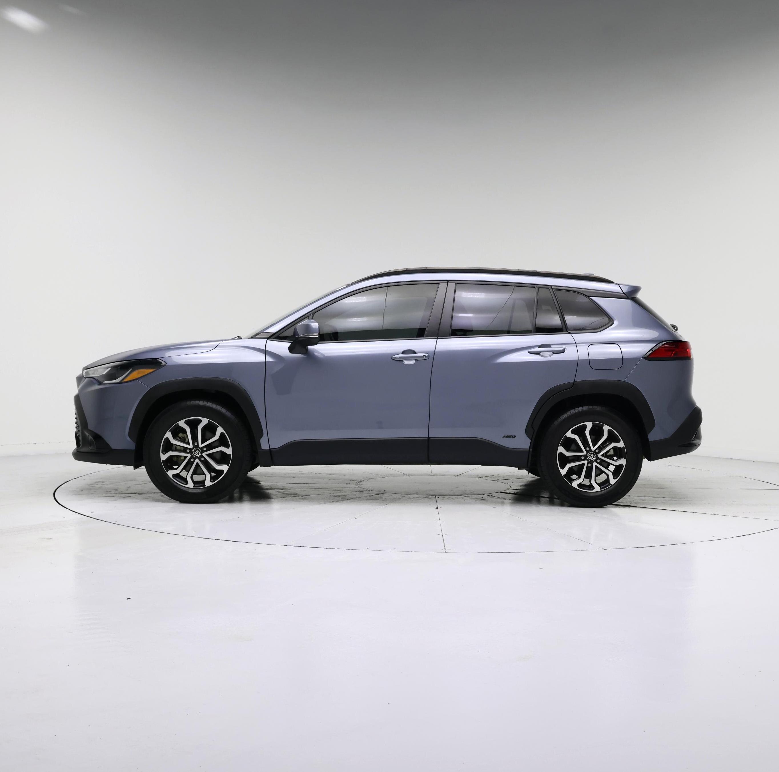 Thumbnail: 2023 Toyota Corolla Cross - 3